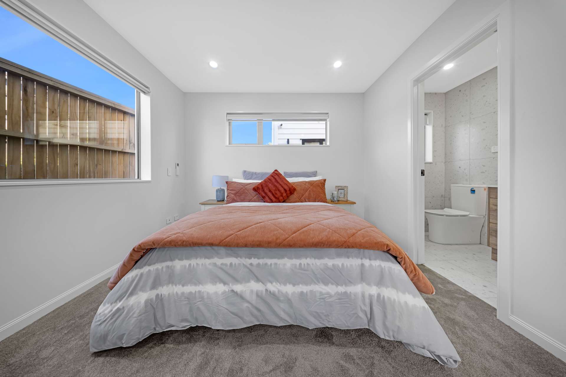 147A Clovelly Road photo 11