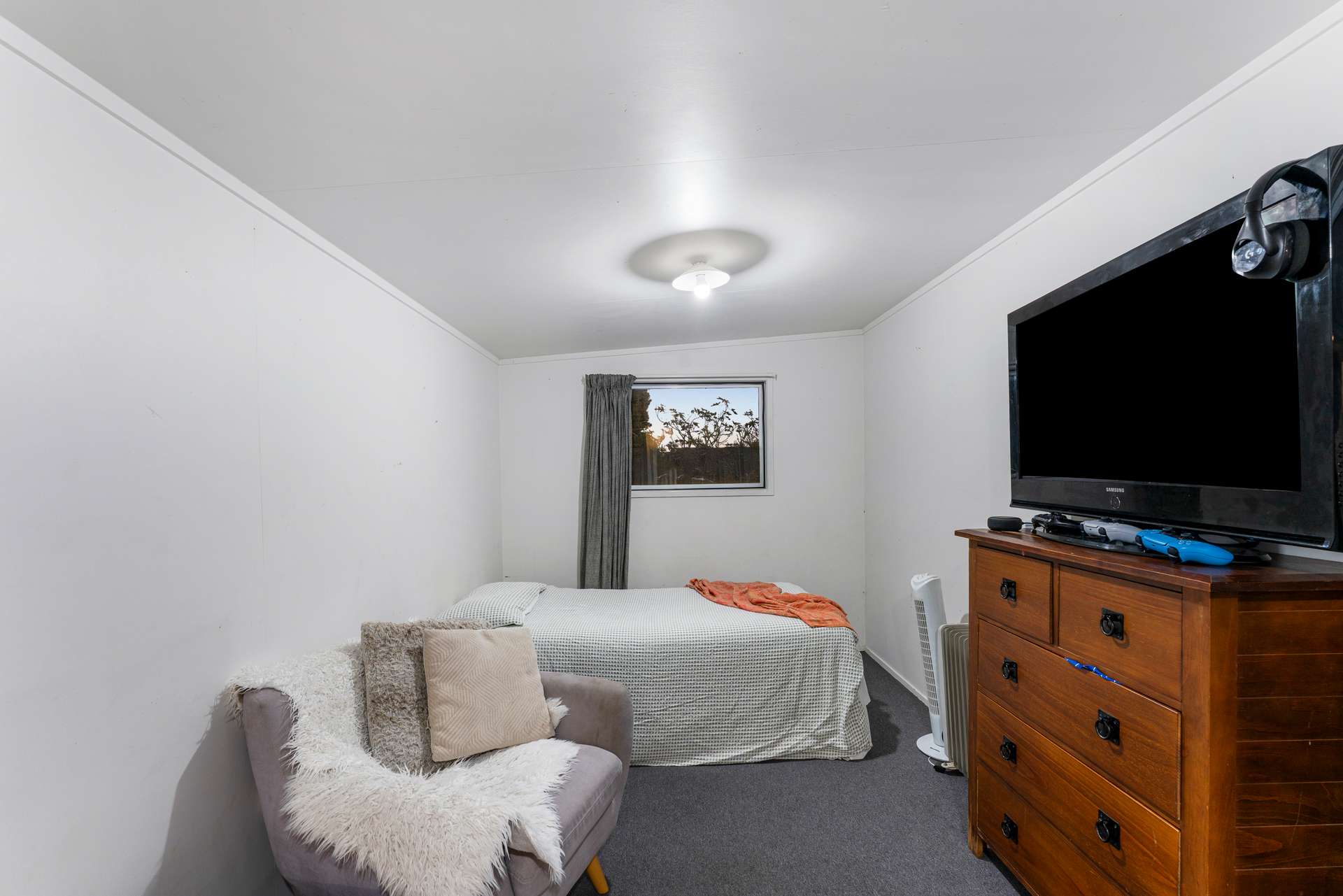 42 Harwood Crescent photo 21