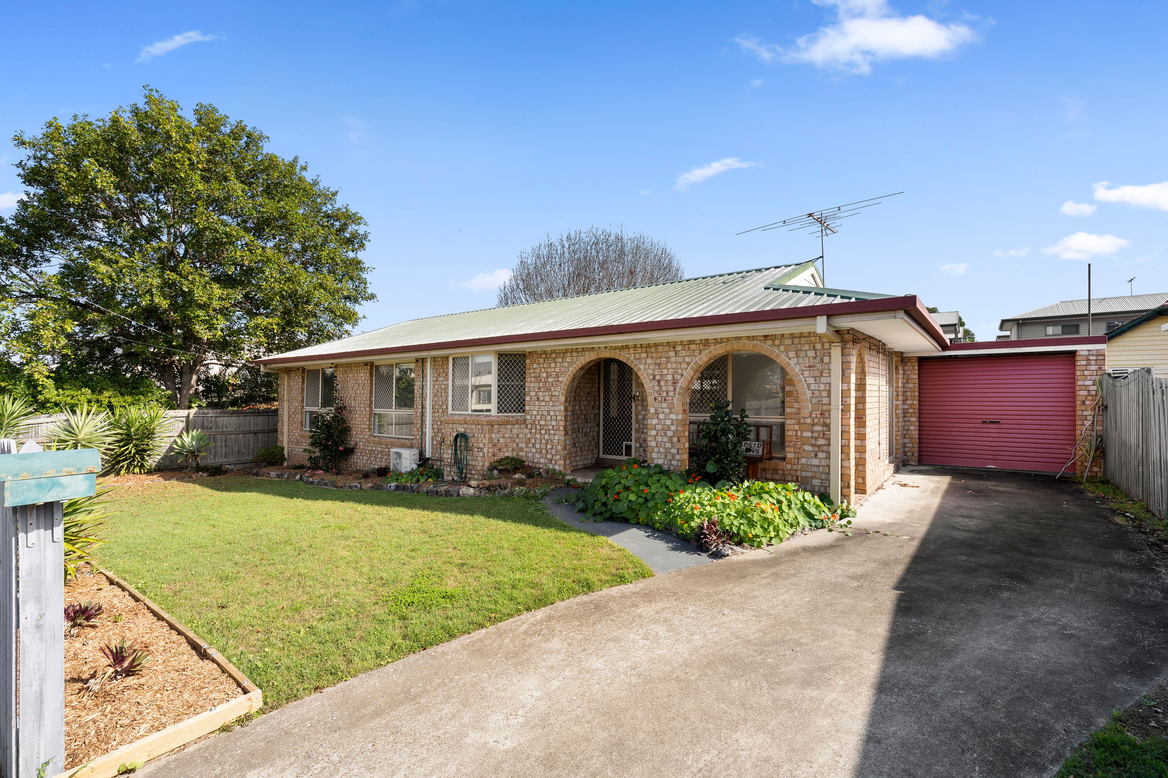 77 Adelaide Street