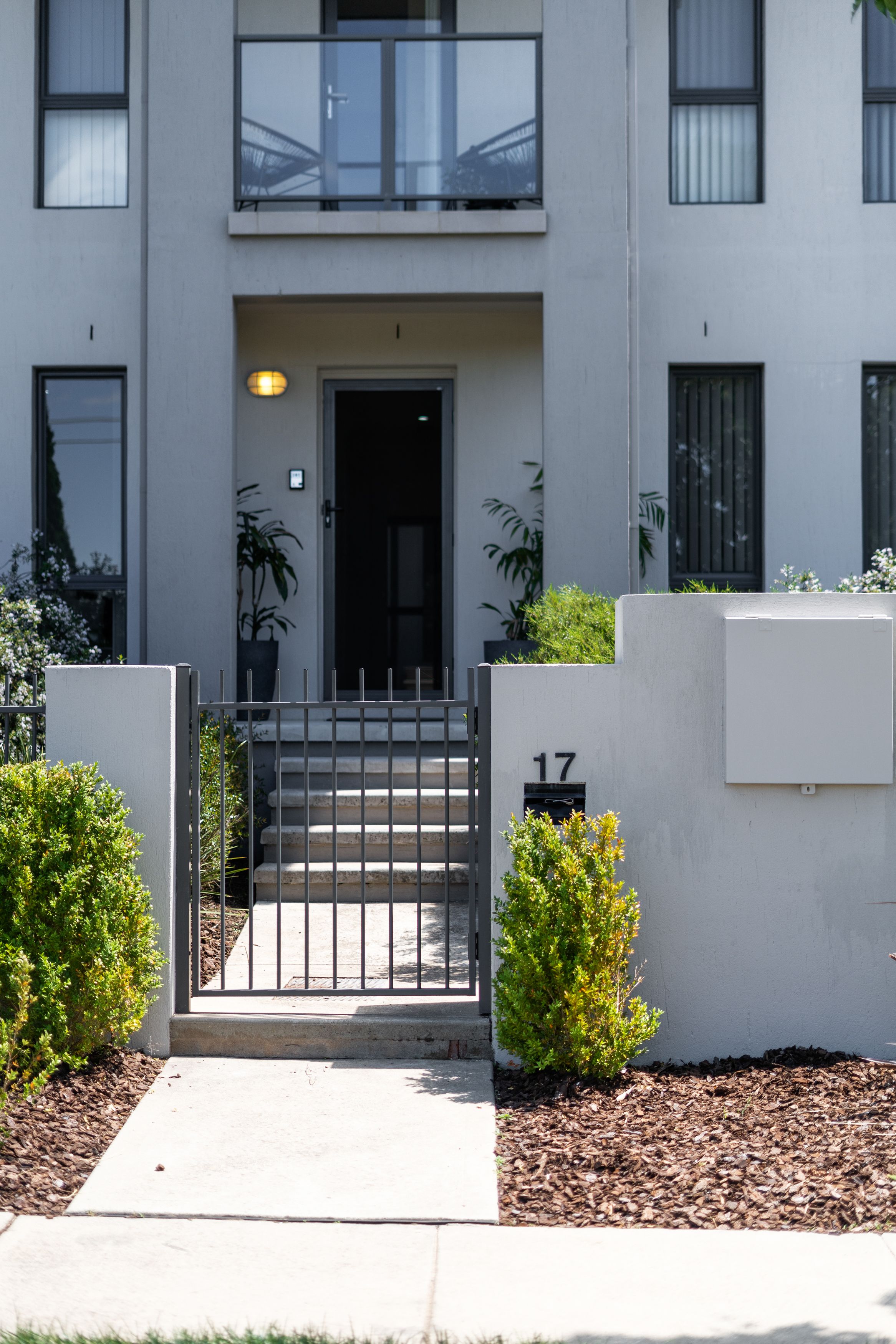 17 Lansdown Crescent, Casey, ACT 2913