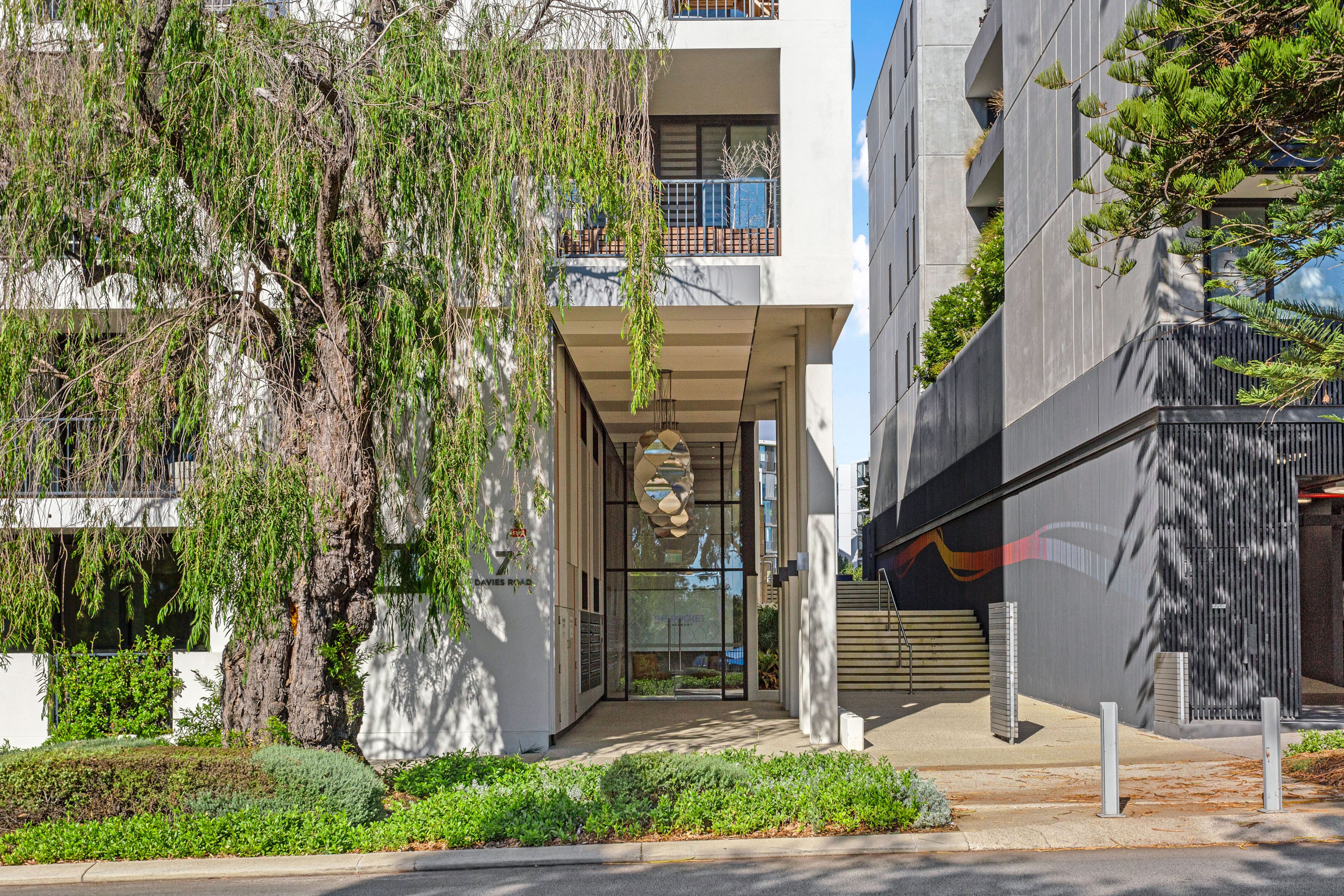 32/7 Davies Road, Claremont, WA 6010