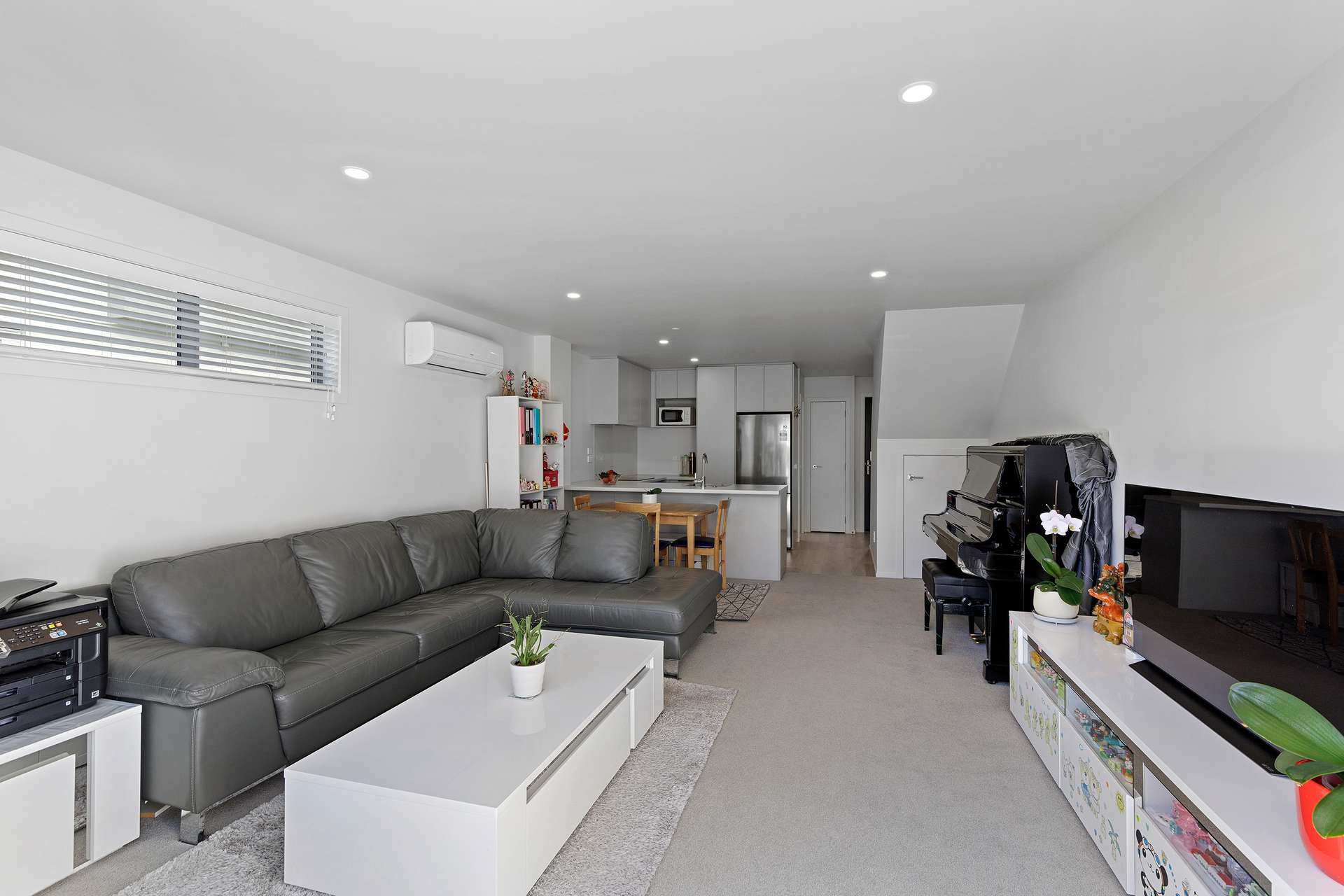 1115C High Street photo 2