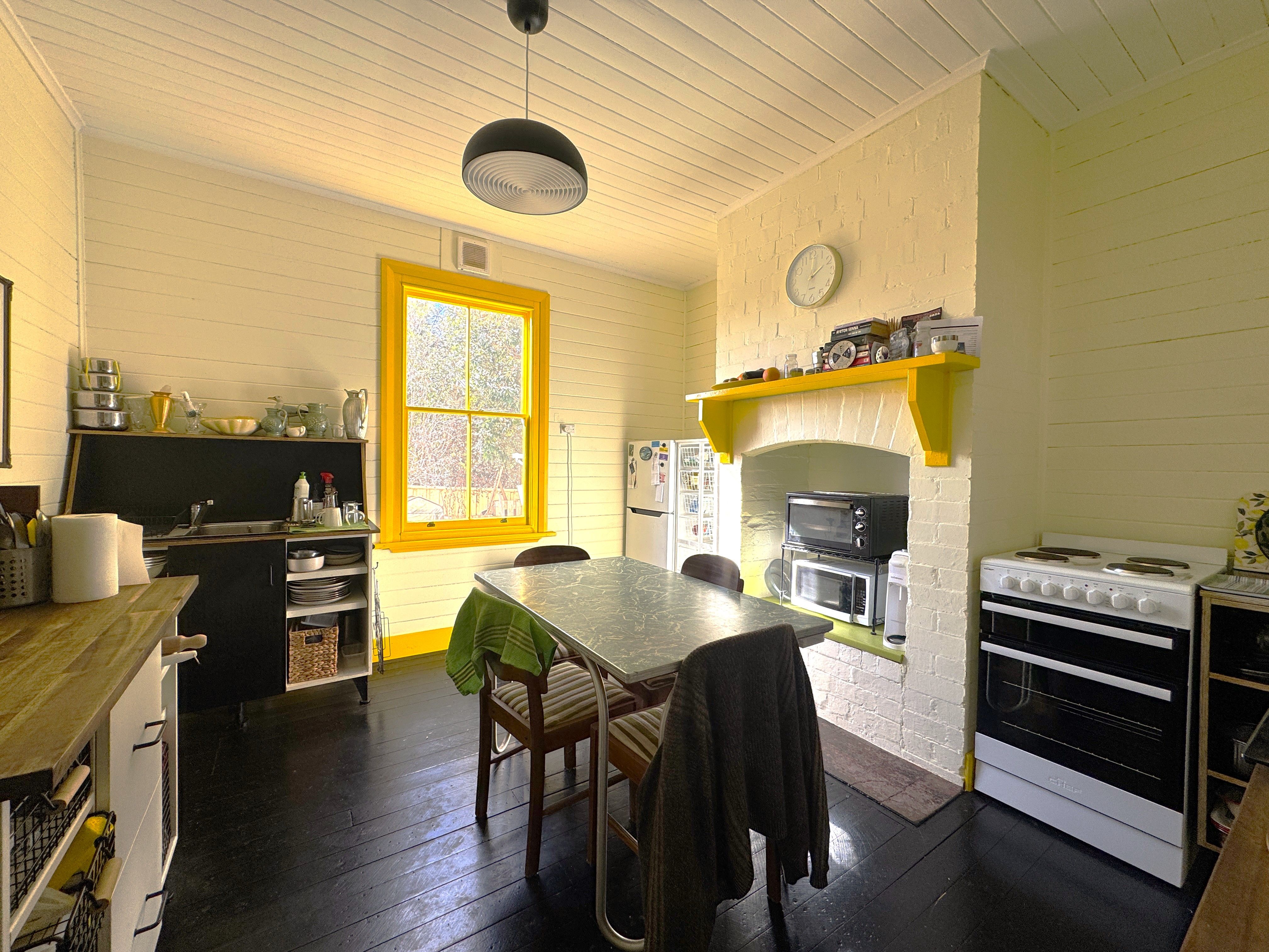 60 West Avenue, Glen Innes, NSW 2370