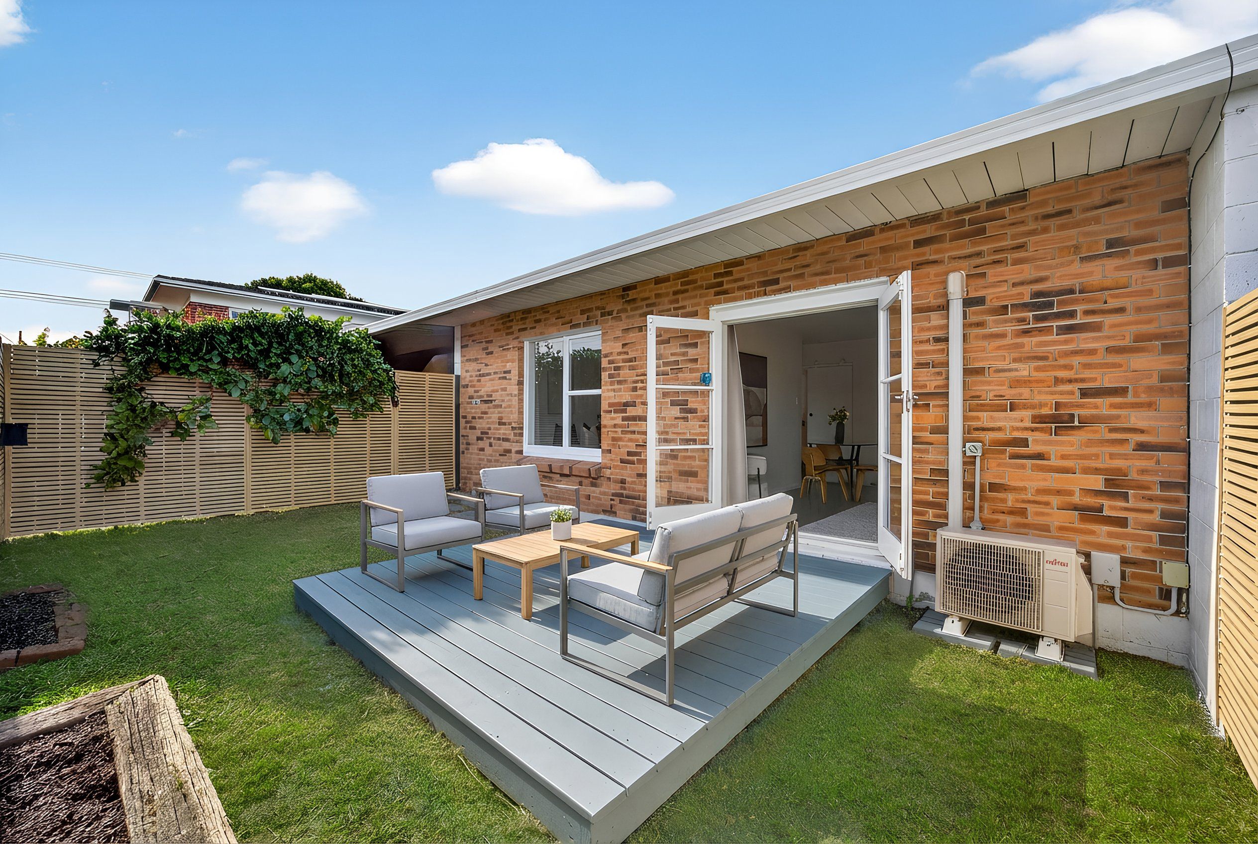 2/783 Te Atatu Road, Te Atatu Peninsula, Waitakere City