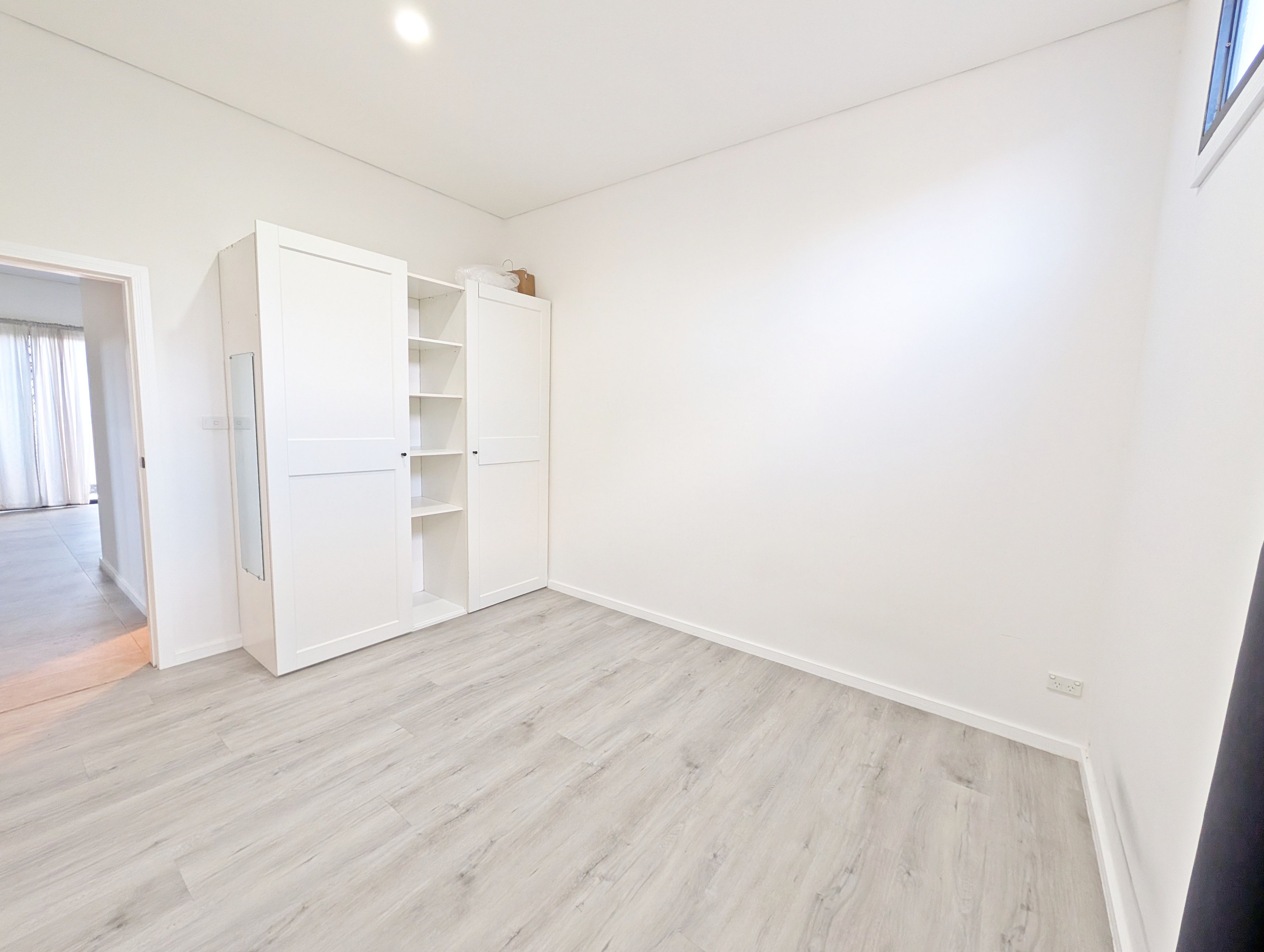 76A Lawrence Hargrave Road — photo 12 of 17
