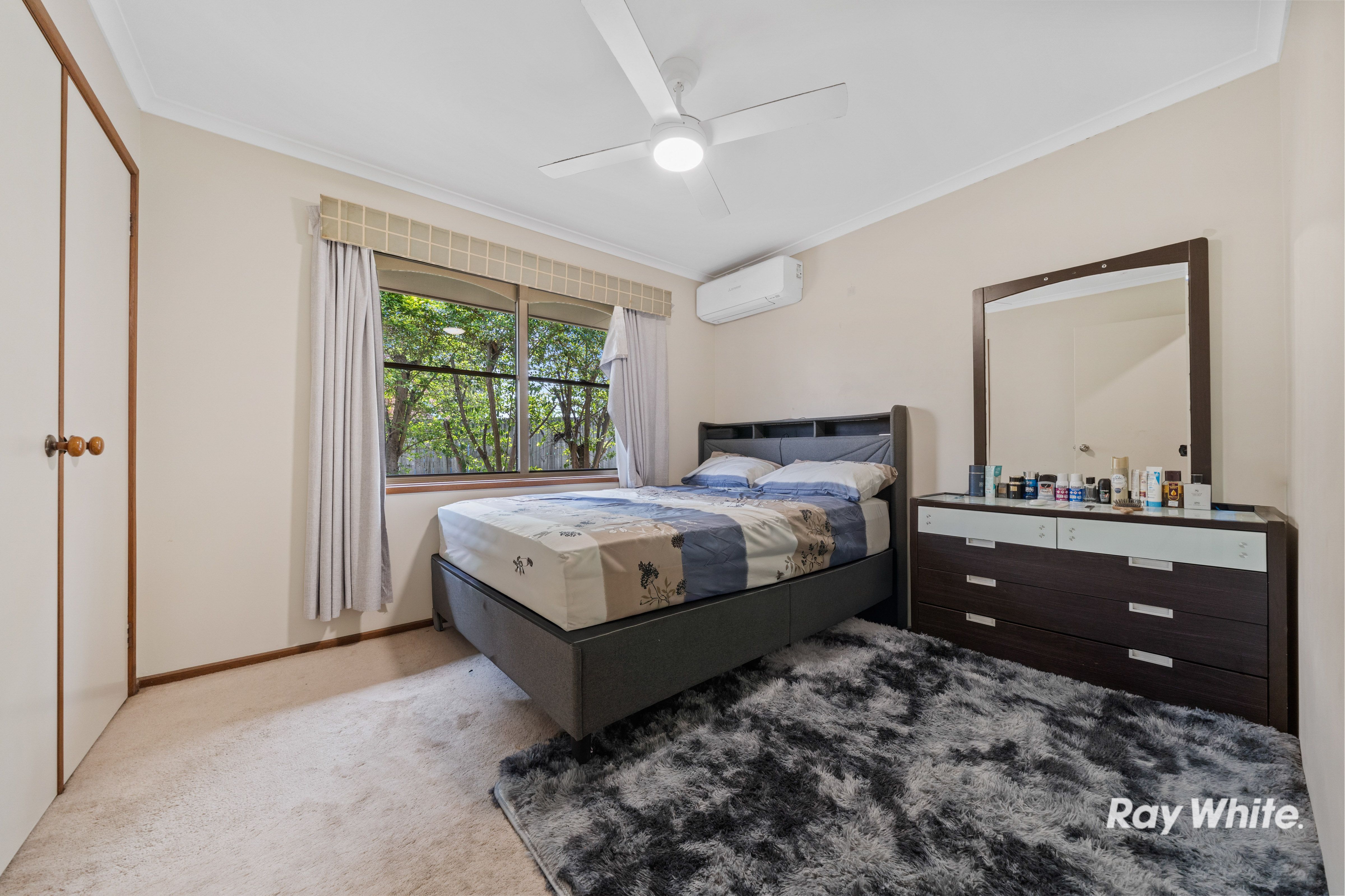 80 Chatswood Road — photo 15 of 27