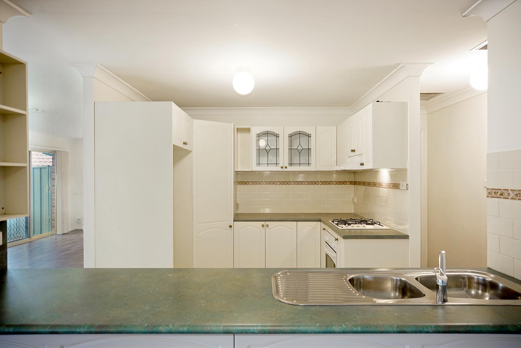8 Gili Place, Glenmore Park, NSW 2745