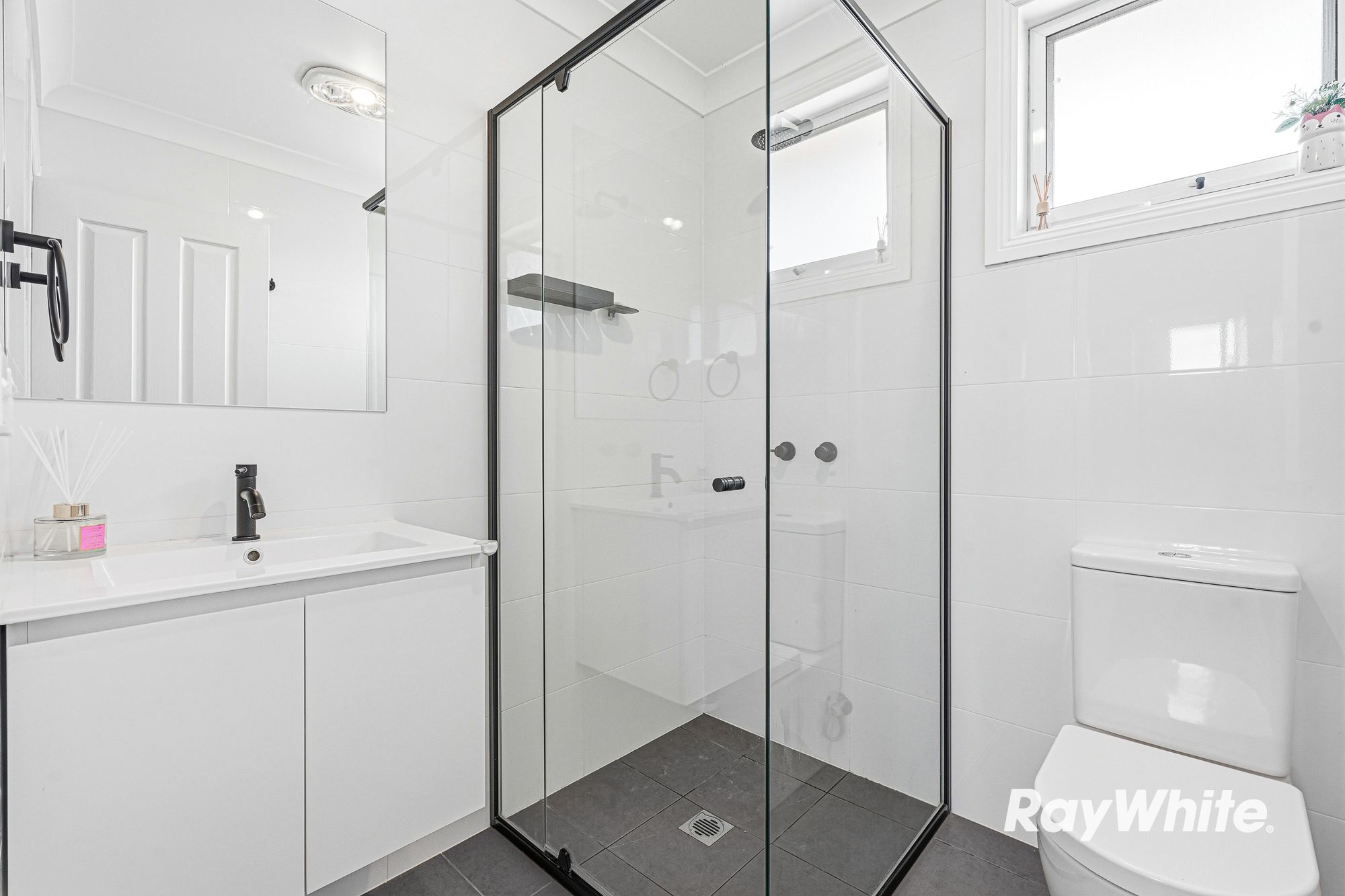 2/203 Stafford Street — photo 16 of 22