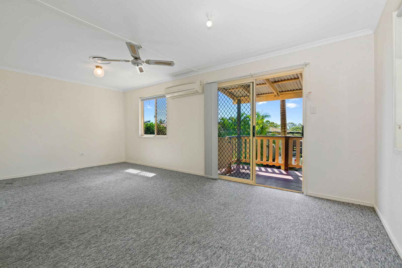 38 Woodlands Drive, Stapylton, QLD 4207