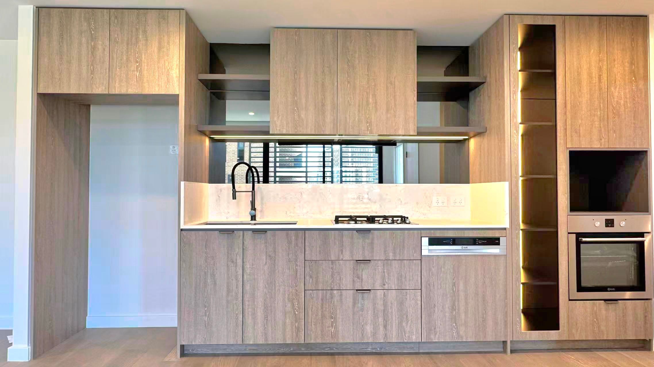 506/8 Hinchcliffe Place, Zetland, NSW 2017