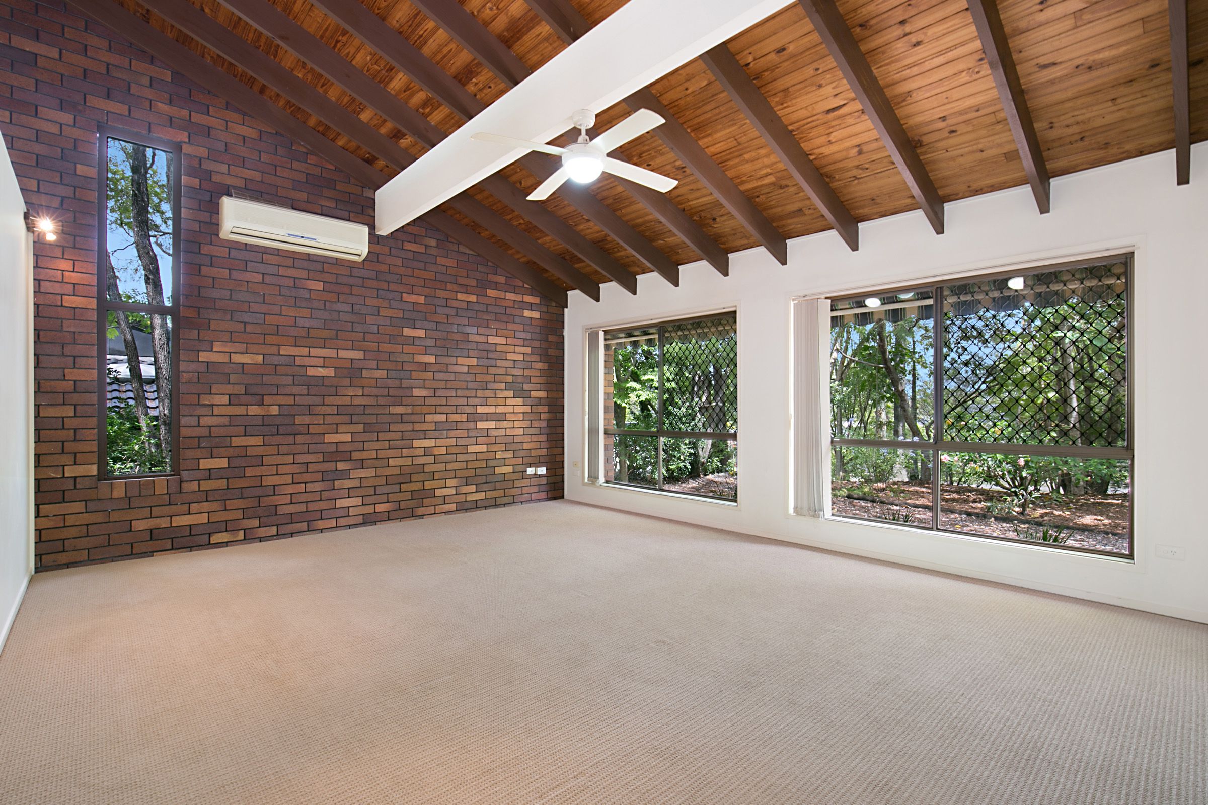 63 Achilles Drive, Springwood, QLD 4127
