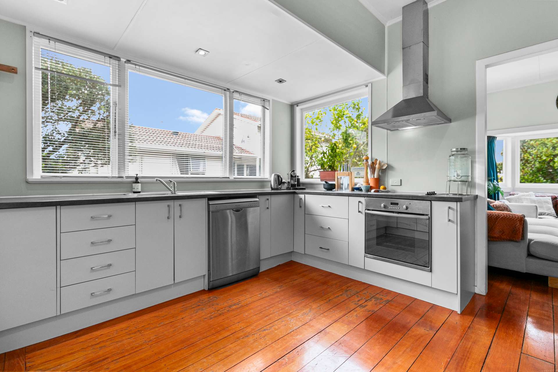 18 Rangipawa Road photo 9