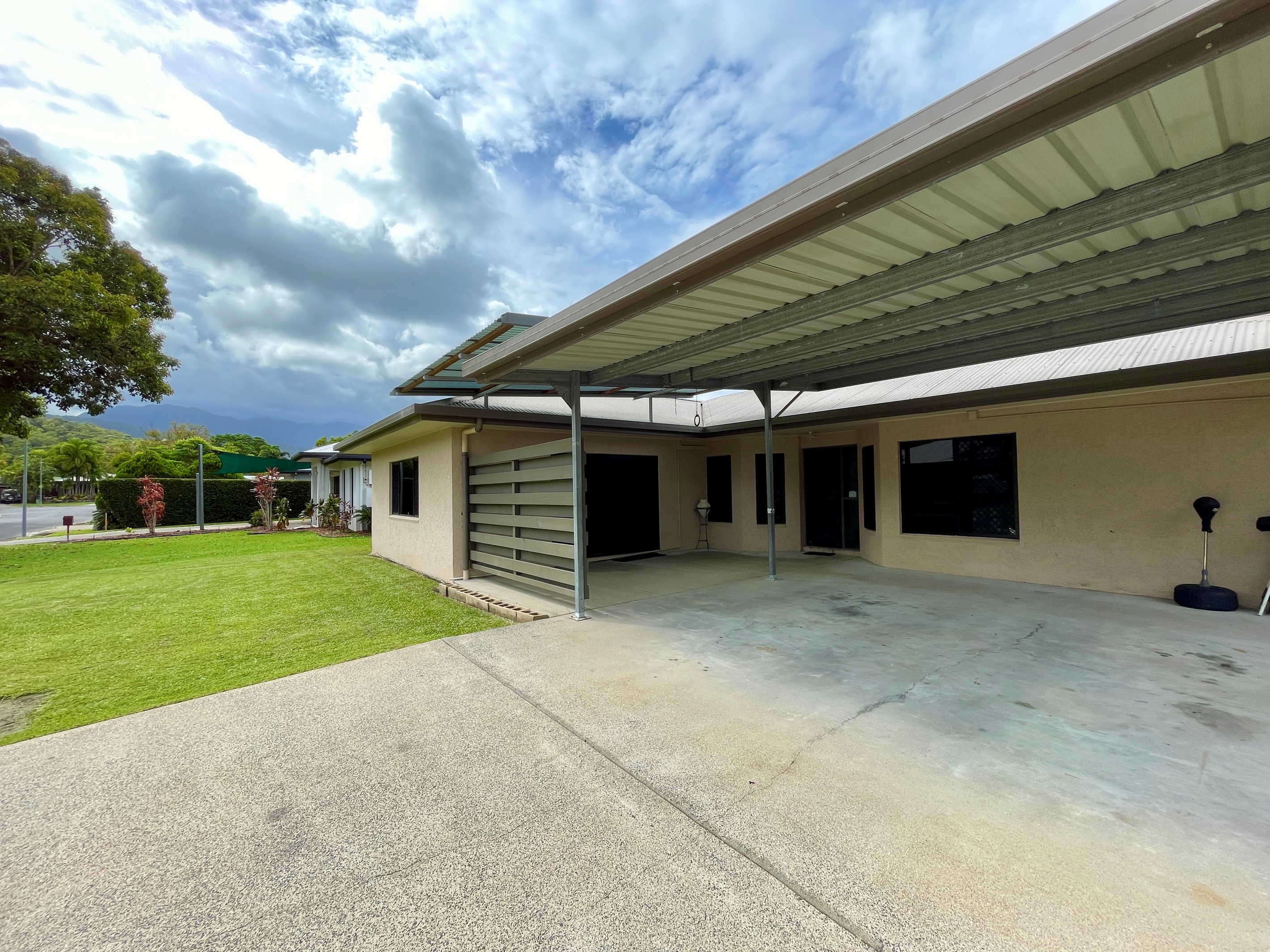 7 Satinash Street, Mossman, QLD 4873