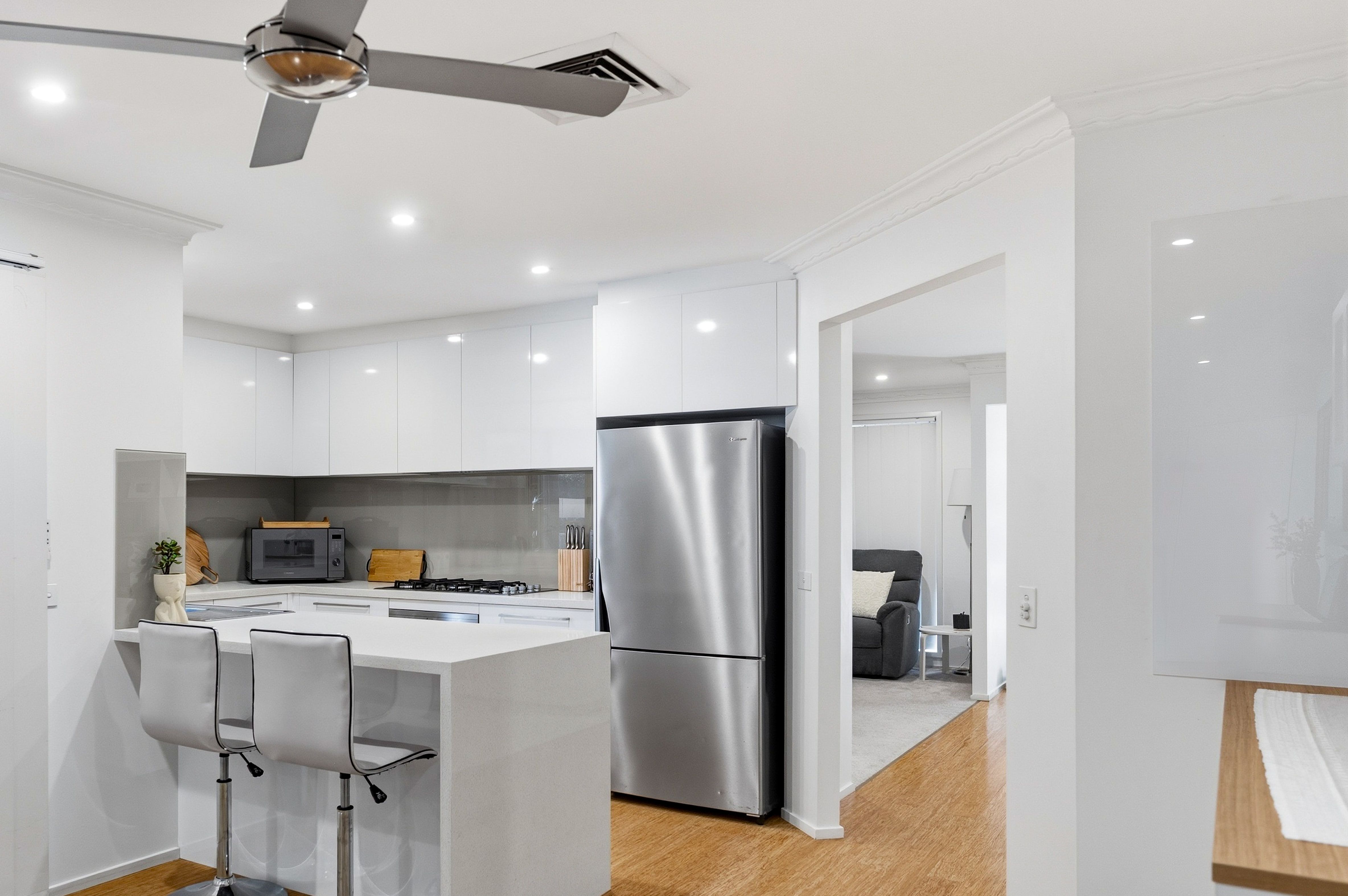 2 Lang Place, Glenmore Park, NSW