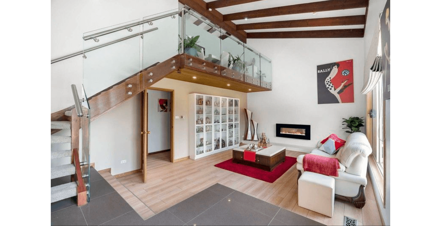 35 Lardner Road — photo 4 of 8