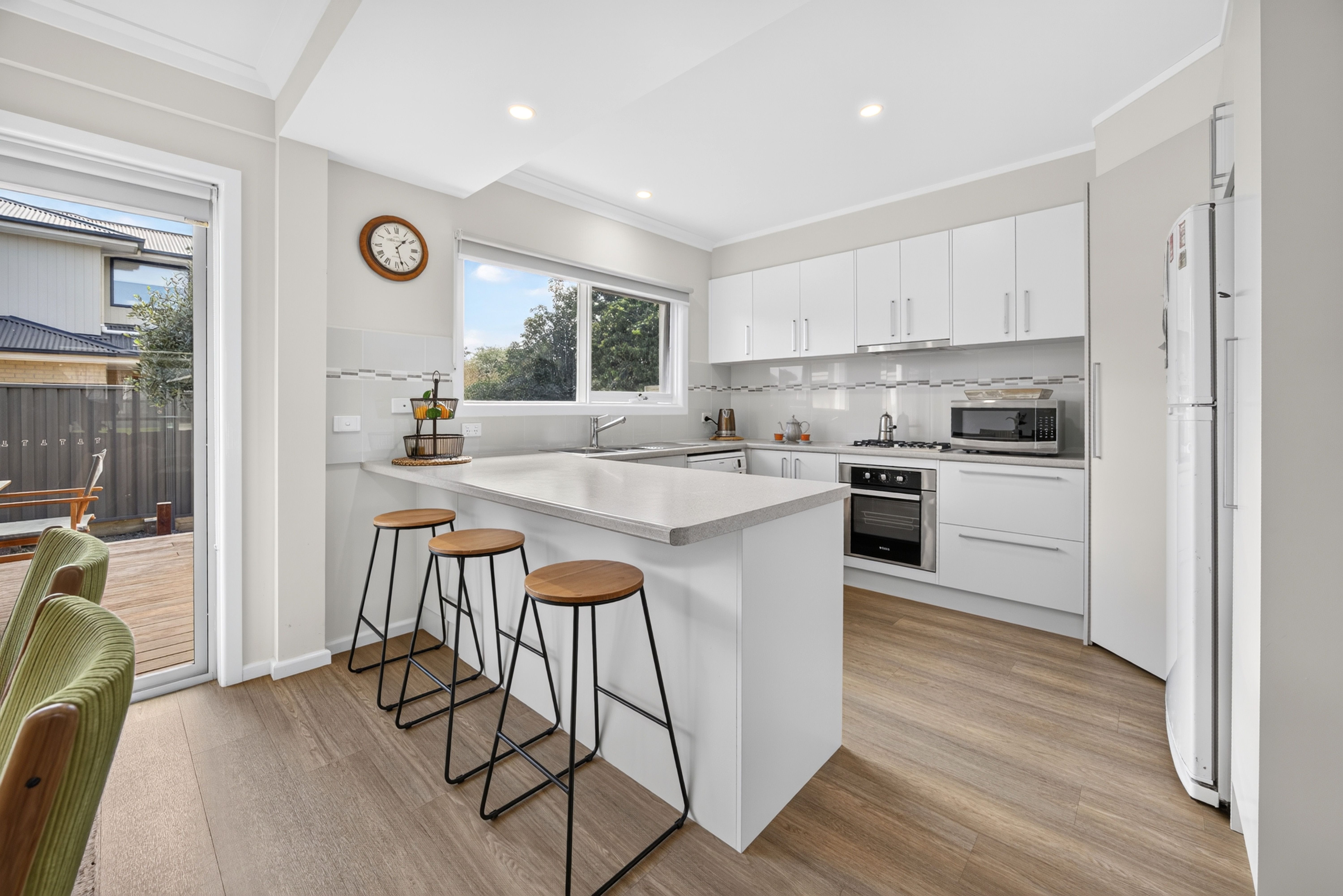 6 Devon Street — photo 4 of 19