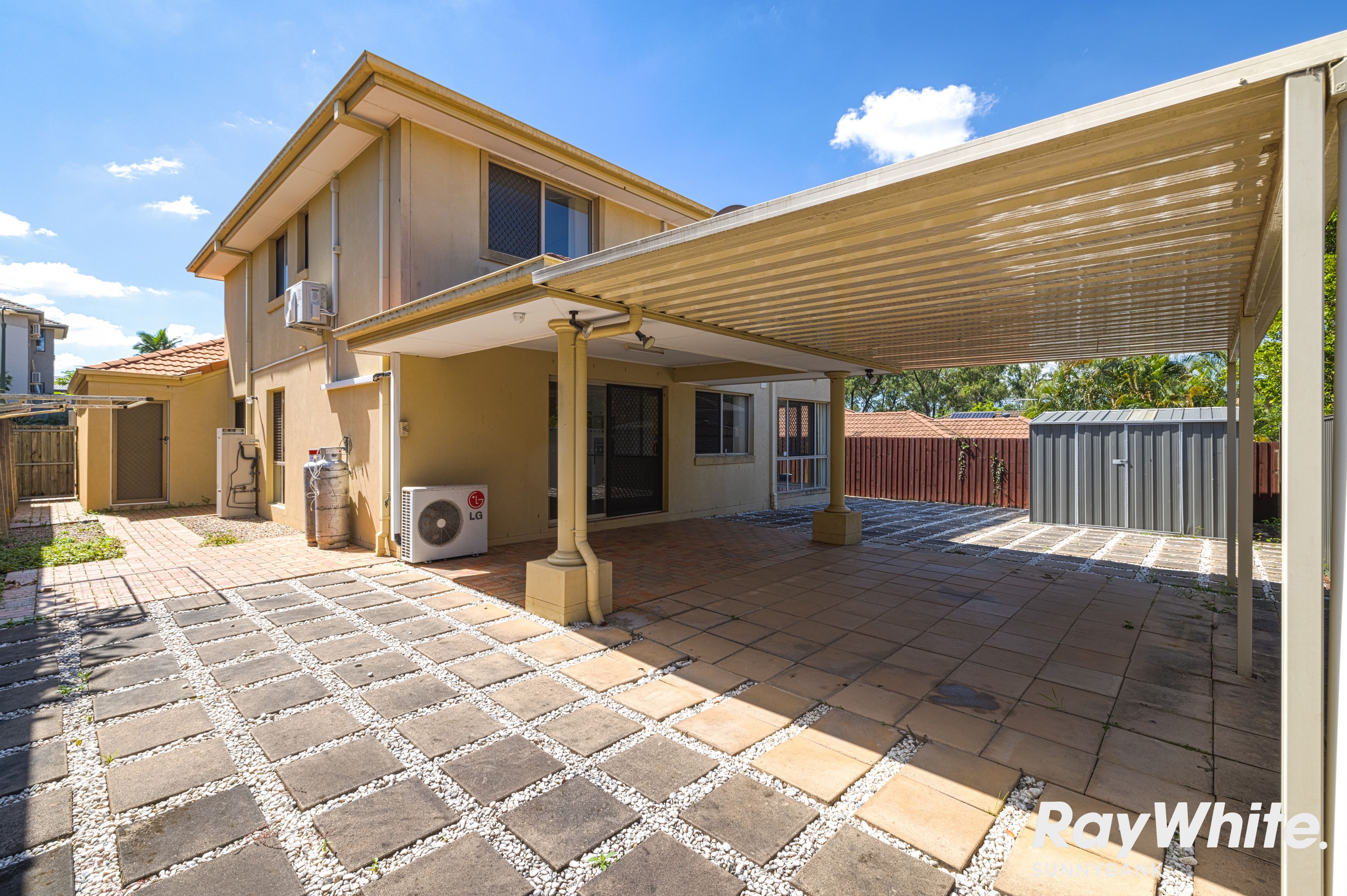 23 Yvonne Road — photo 10 of 10