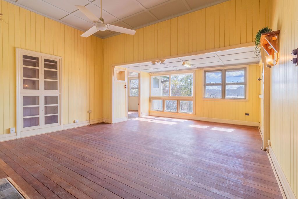 9 Albert Street — photo 3 of 27