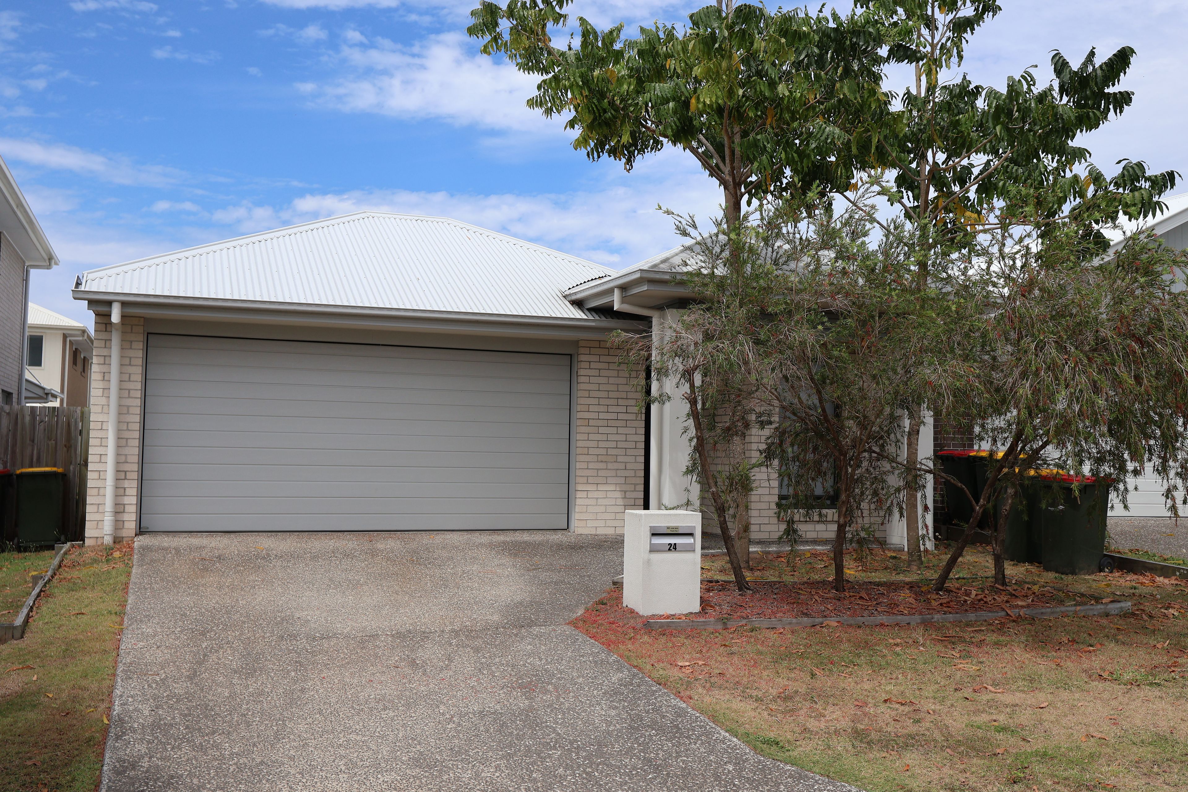 24 Promenade Circuit , Rothwell QLD 4022