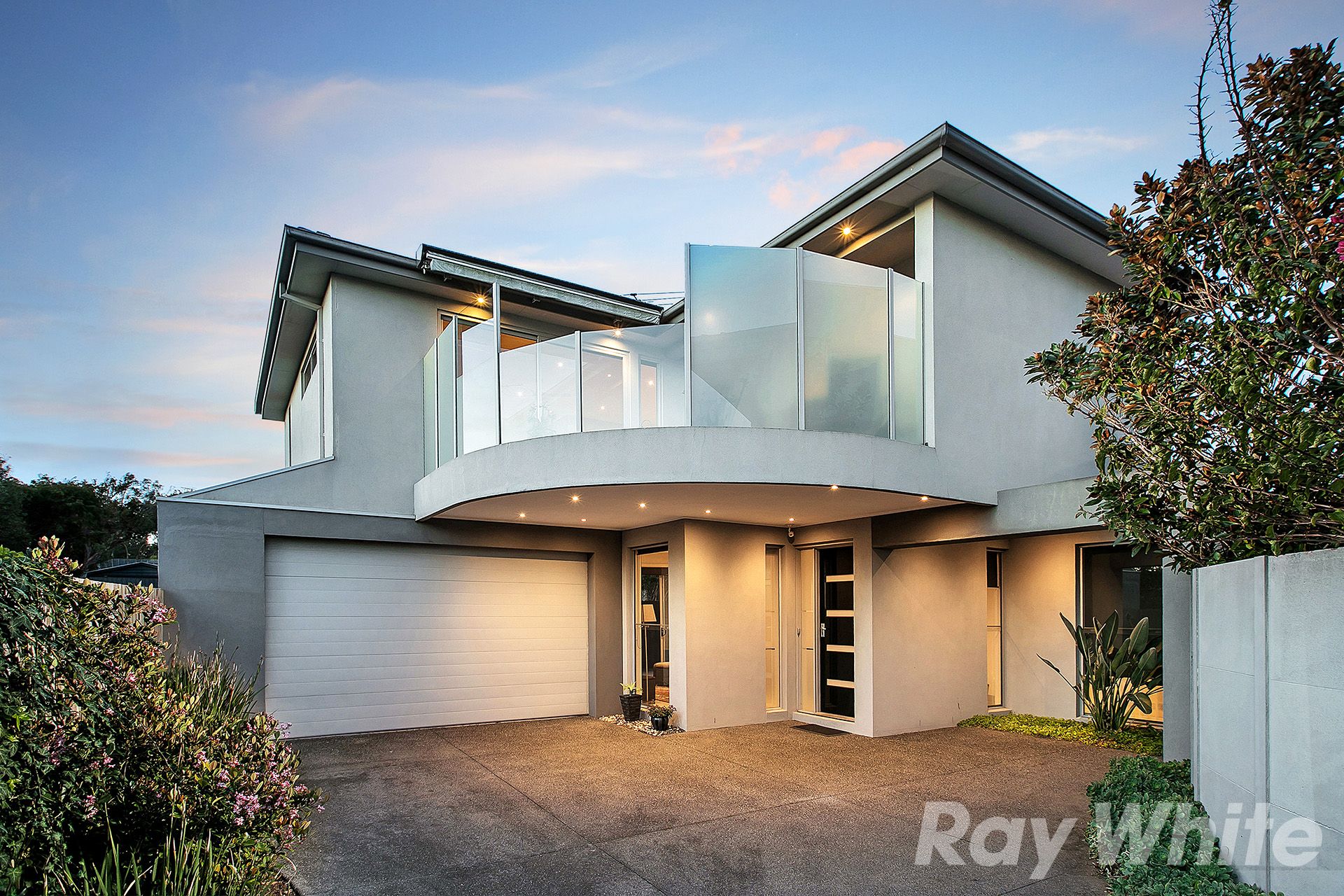 2/52 Beach Road, Mentone, VIC 3194