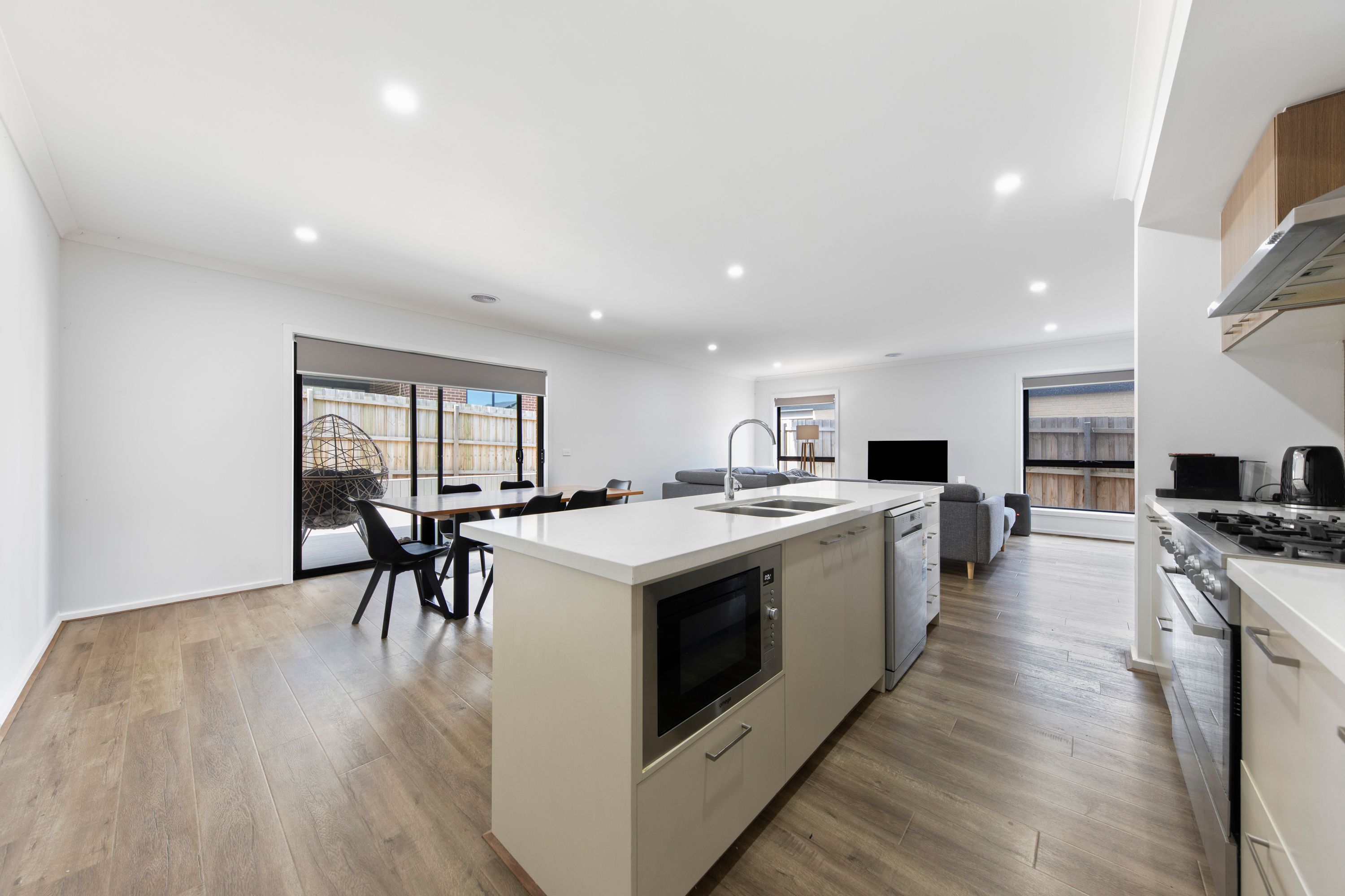 48 Barbara Avenue — photo 5 of 29