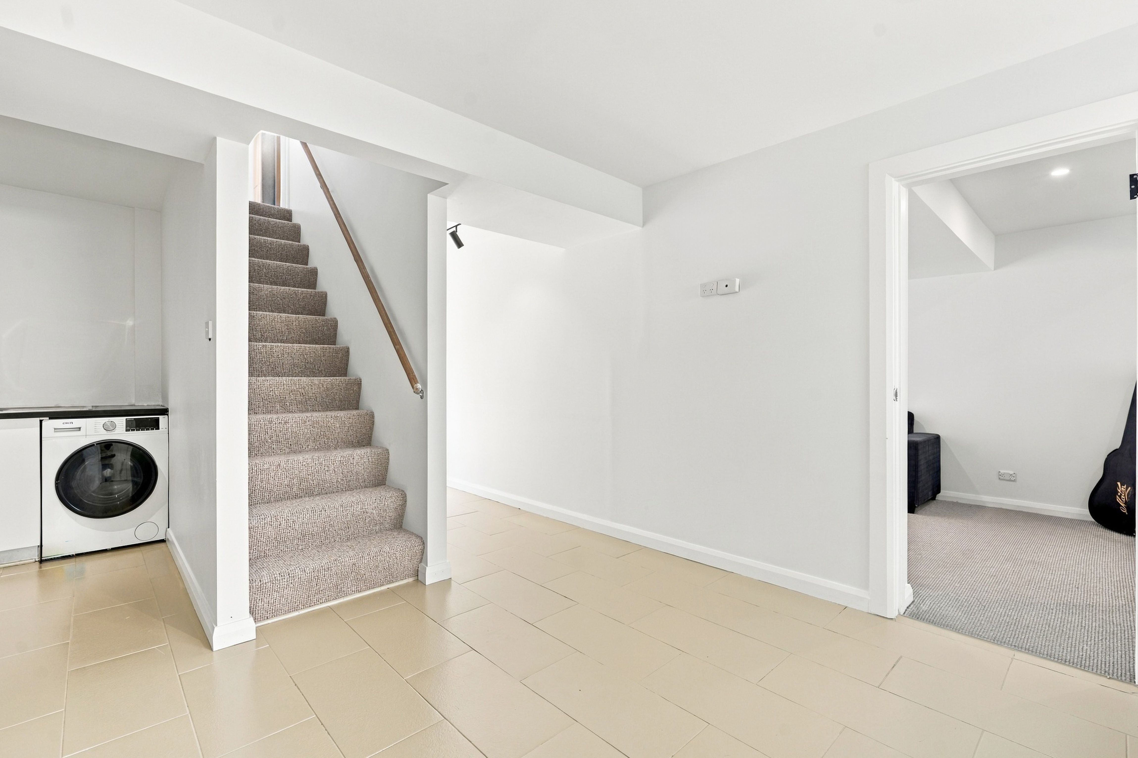62 Promenade Avenue — photo 13 of 18