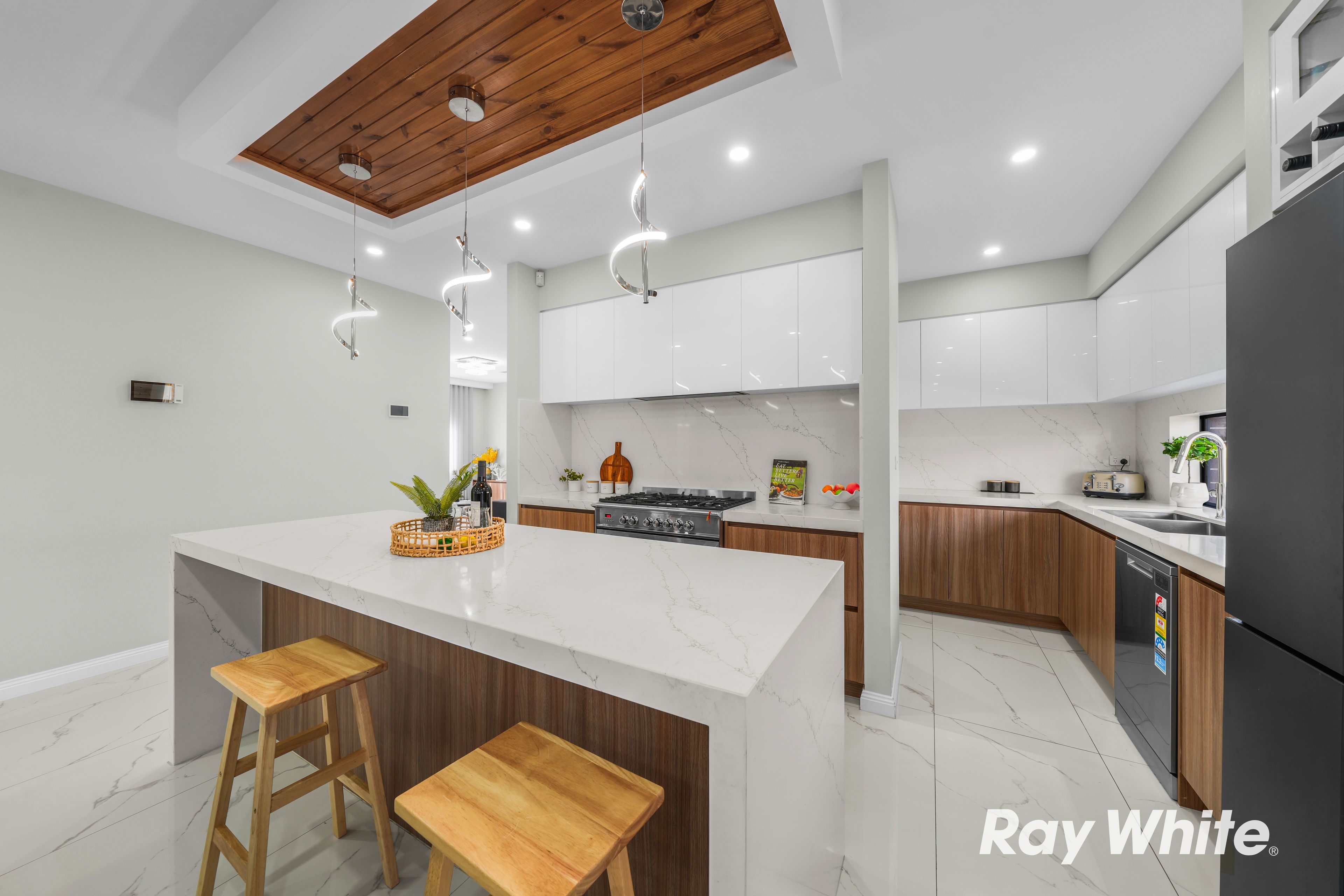 21 Haystack Drive — photo 7 of 23