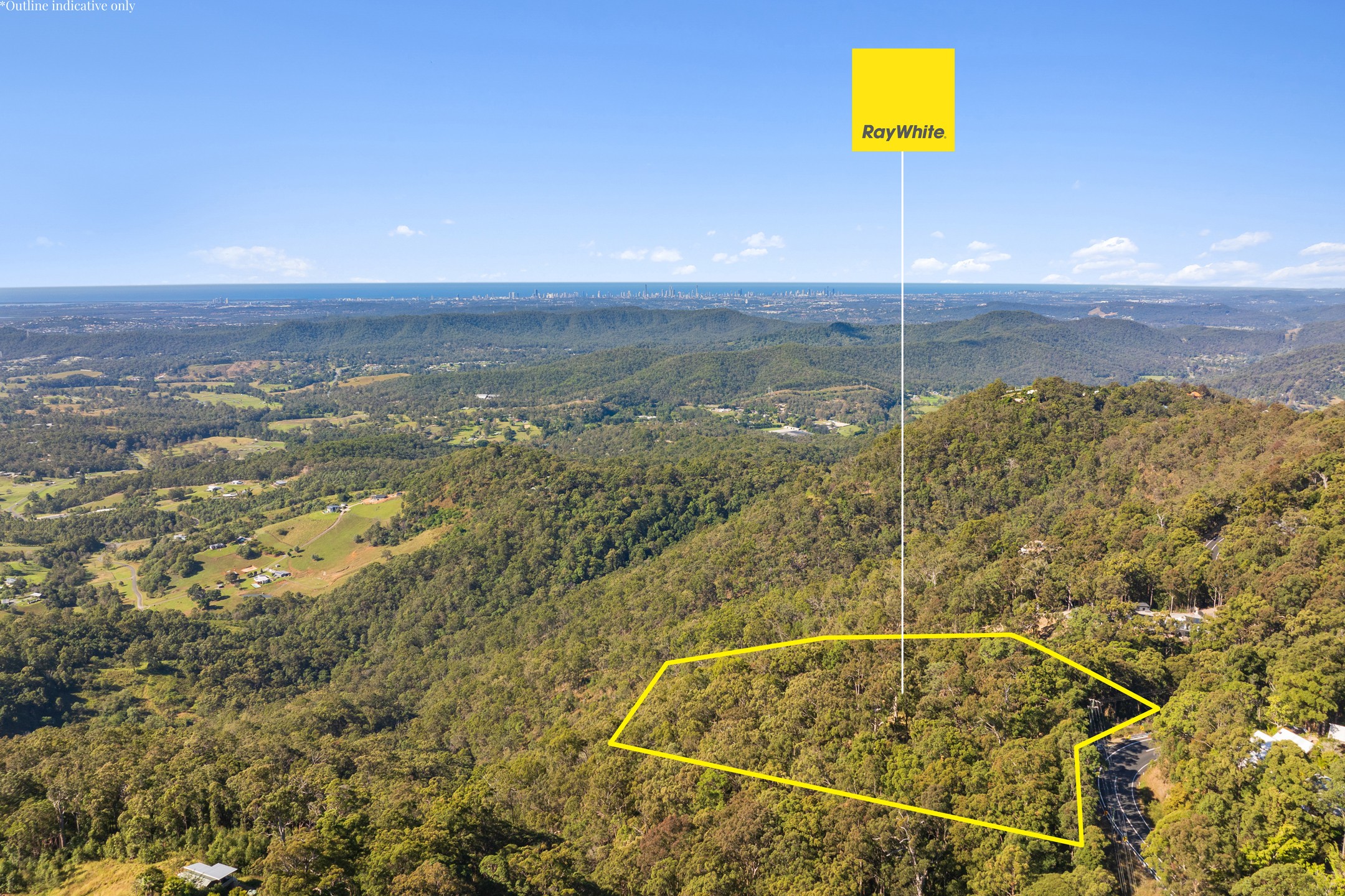 382 Henri Robert Drive, Clagiraba, QLD 4211