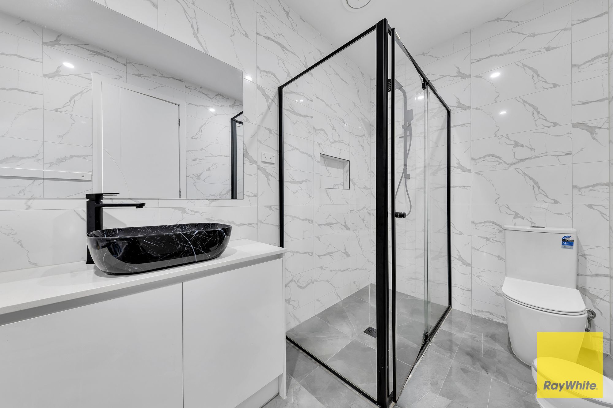 40 Maryanne Way — photo 14 of 30