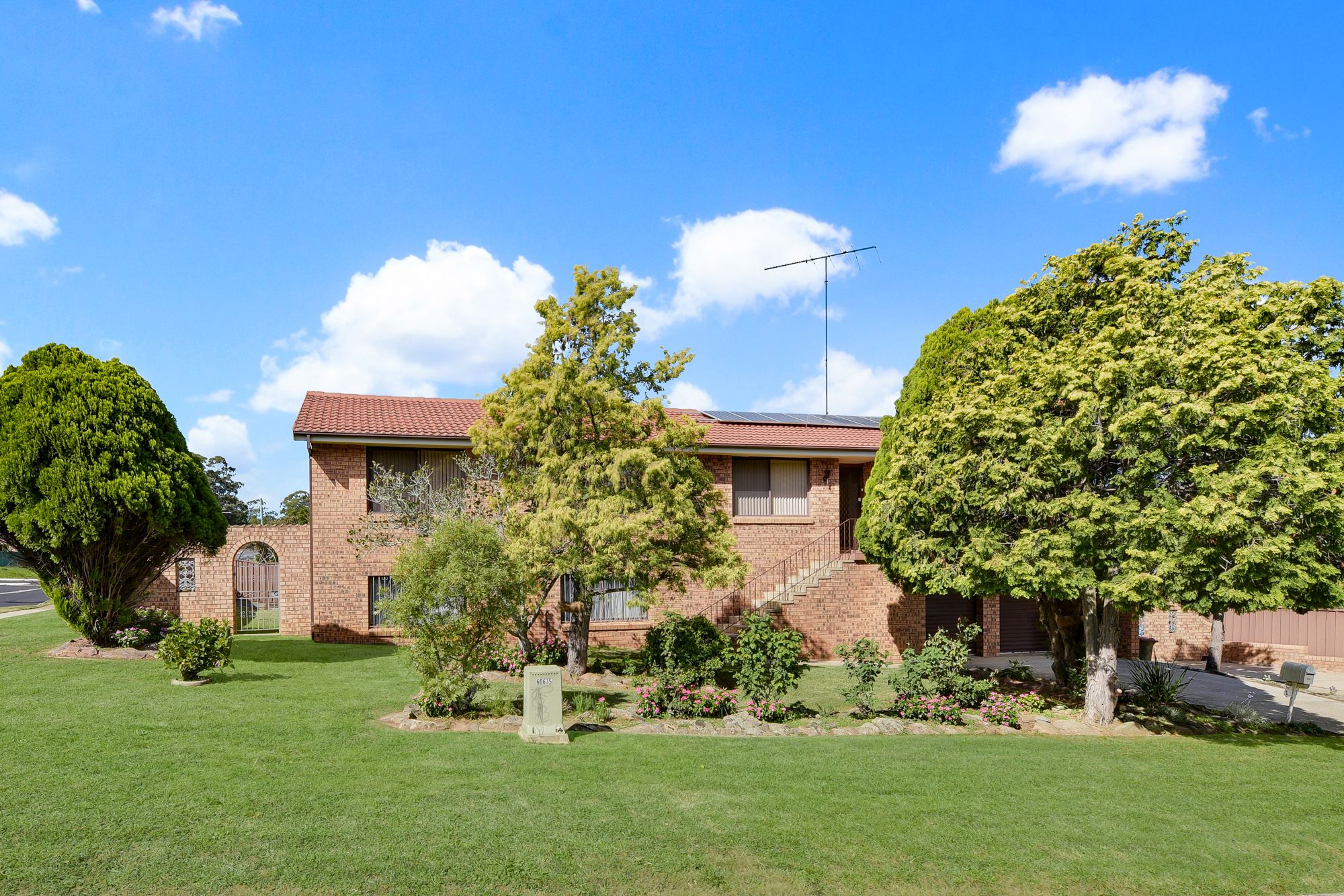 2 Jenolan Street, Leumeah, NSW 2560