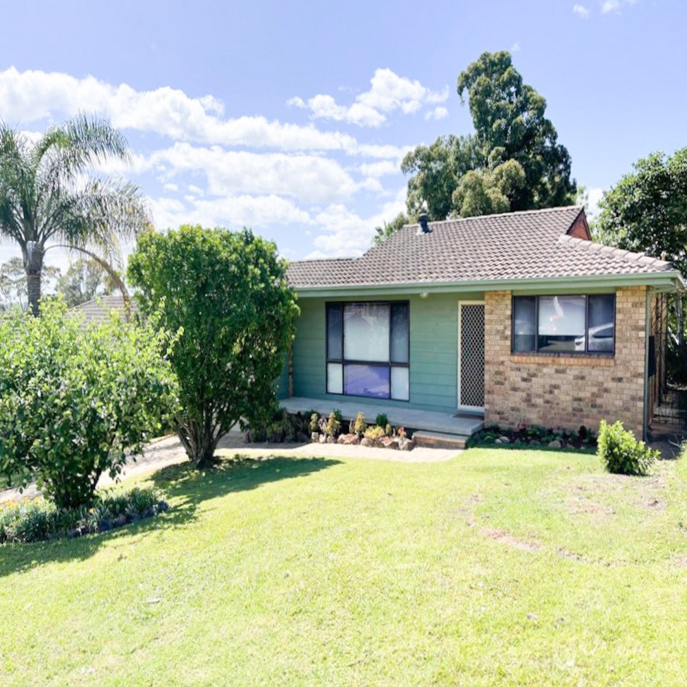 9 Arisaig Place, St Andrews, NSW 2566