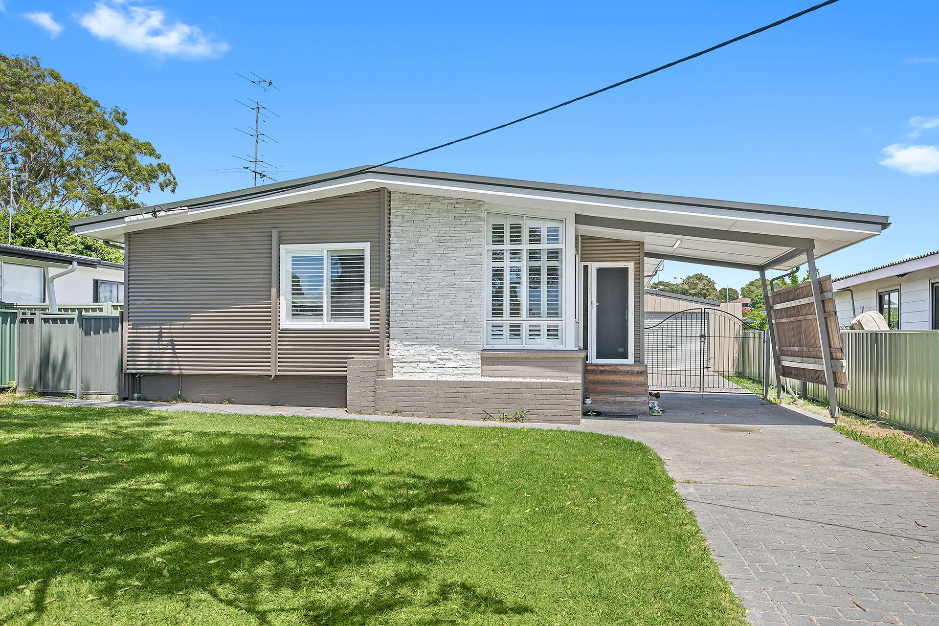 58 The Kingsway, Barrack Heights NSW 2528