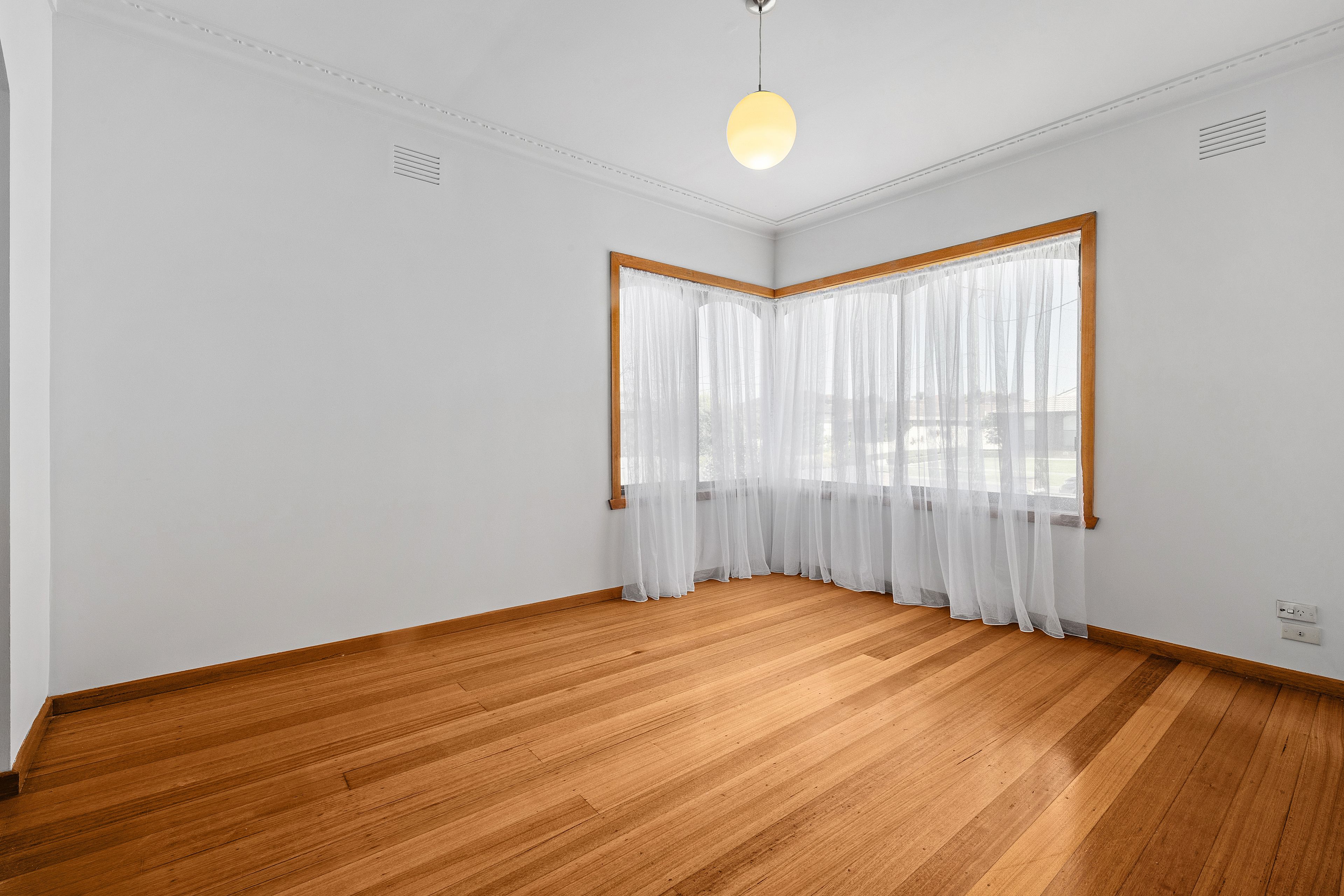 12 Balcombe Court — photo 10 of 23
