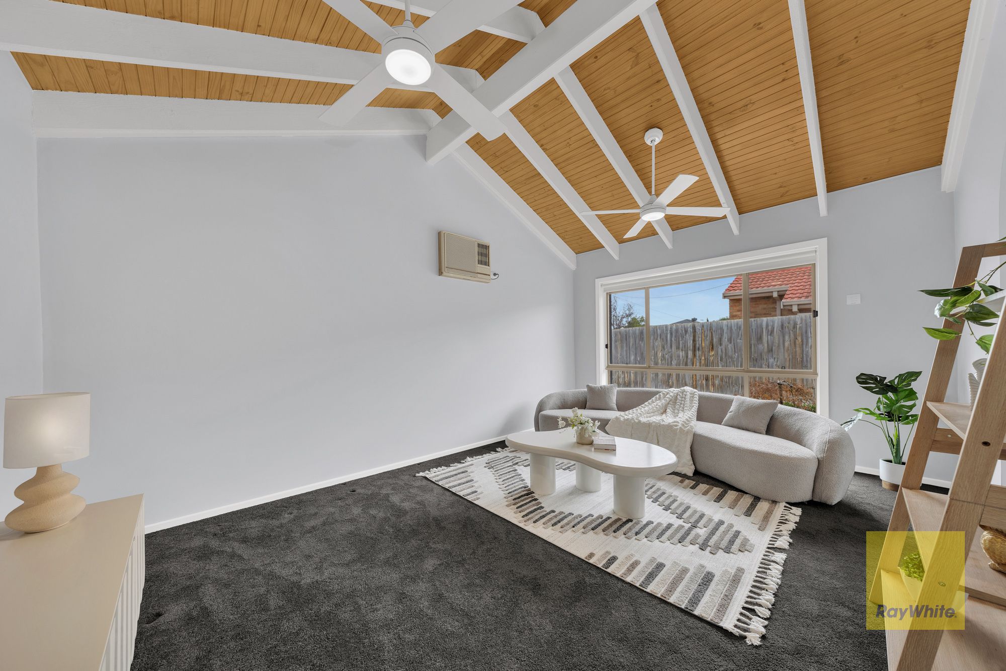 2/59 Tatman Drive, Altona Meadows, VIC 3028