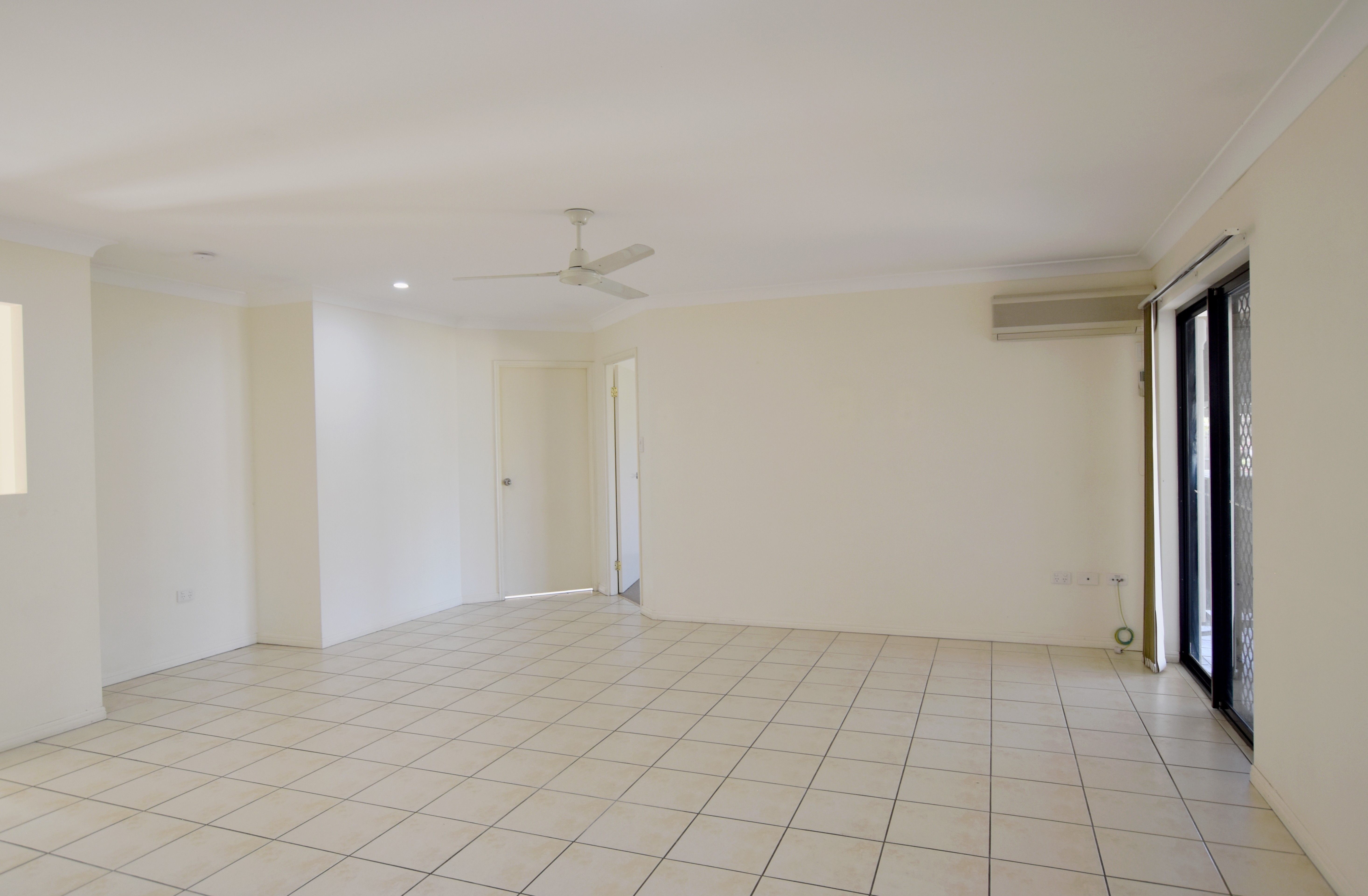 7 Craigmoor Court, New Auckland, QLD 4680