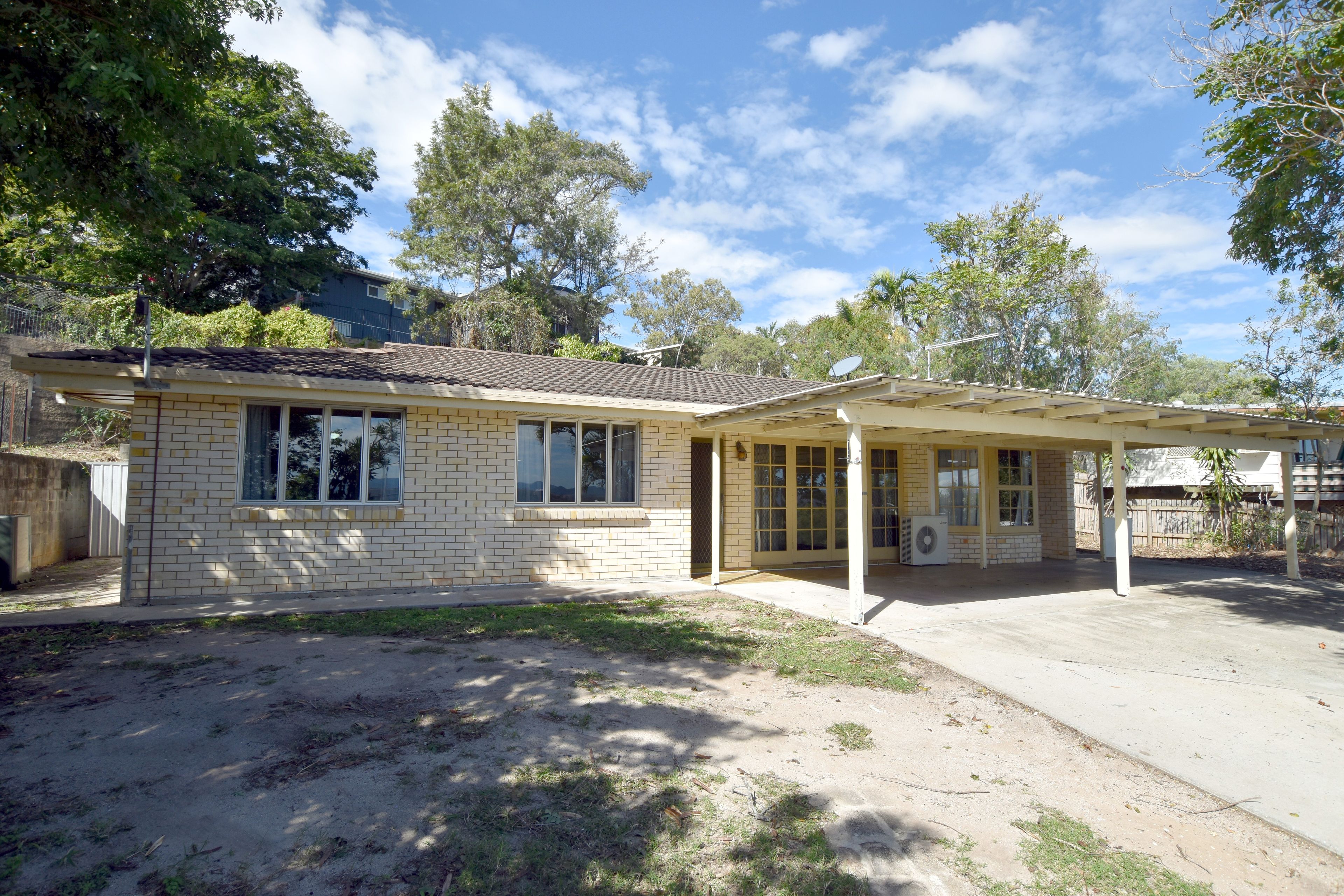 9 Berringar Lane, West Gladstone, QLD 4680