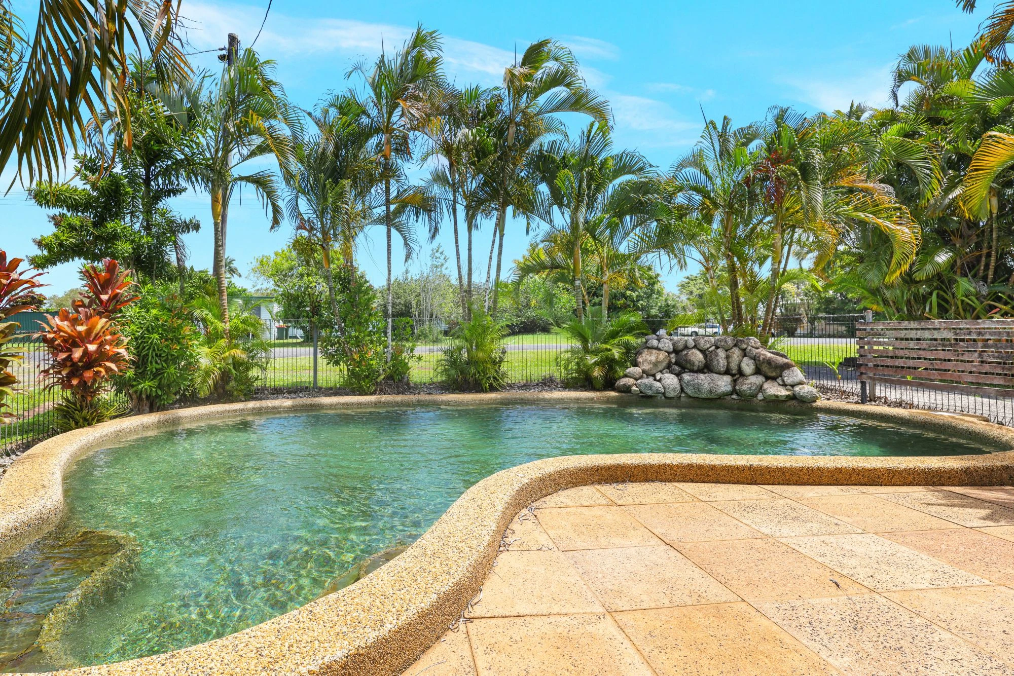 43 Gowrie Street, Mourilyan, QLD 4858