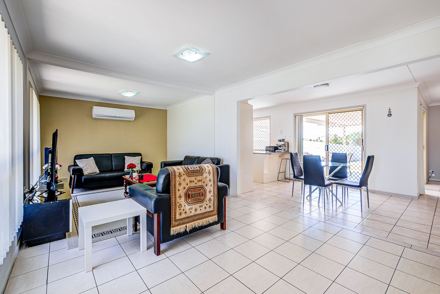 3 Woodrow Place, Marsden, QLD 4132