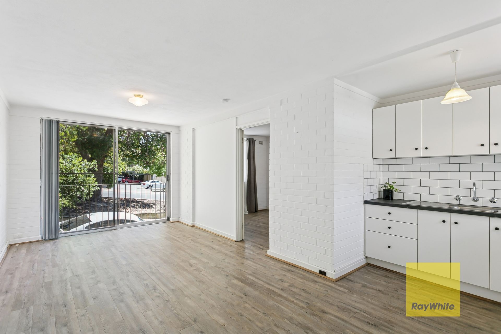 4/74 Broadway, Crawley, WA 6009