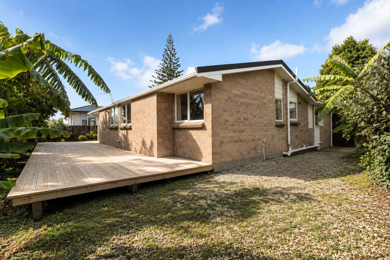 4194B Great North Road, Glendene, Waitakere City