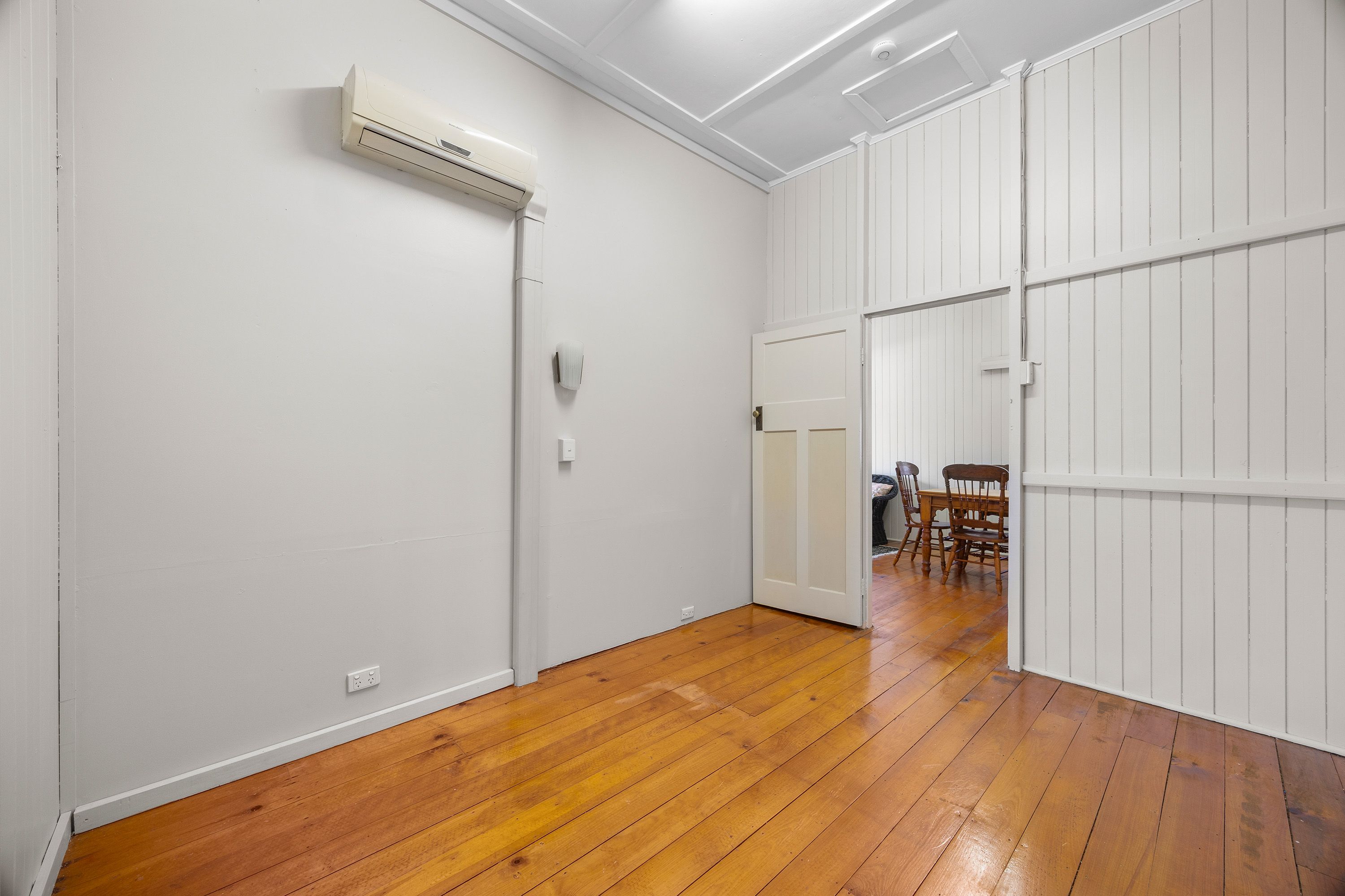45 Eden Street — photo 9 of 25
