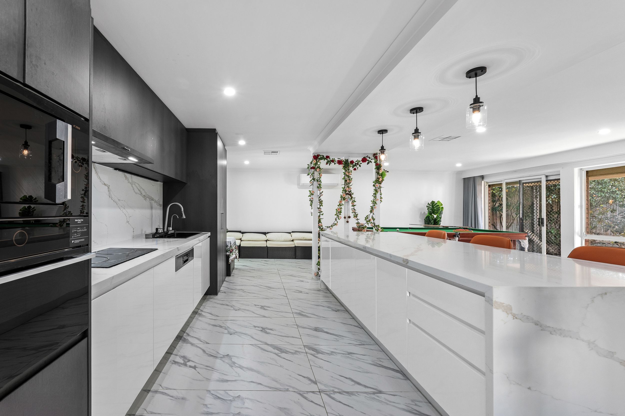 36 Simon Avenue — photo 5 of 20