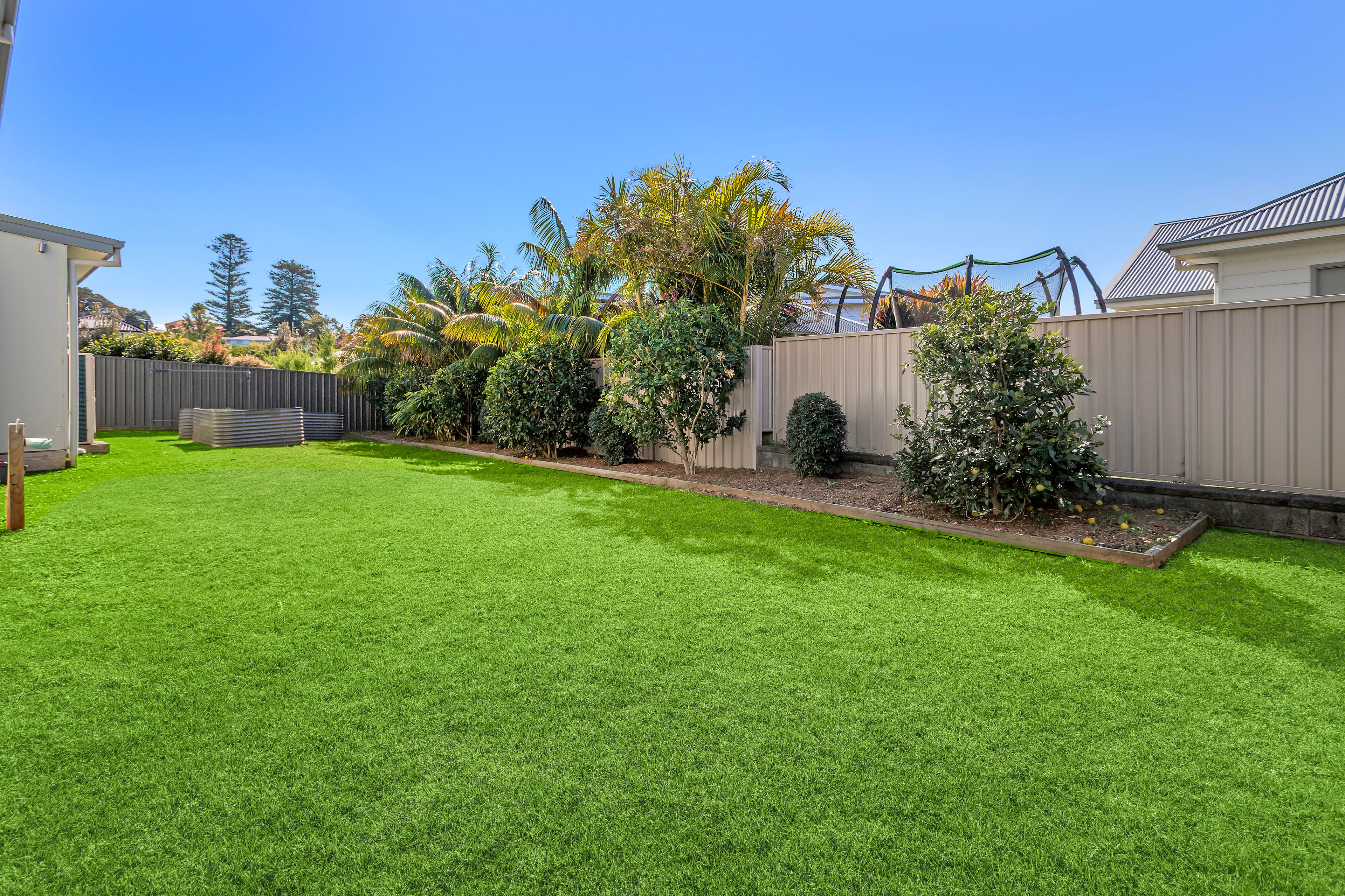 19 Caliope Street — photo 10 of 12
