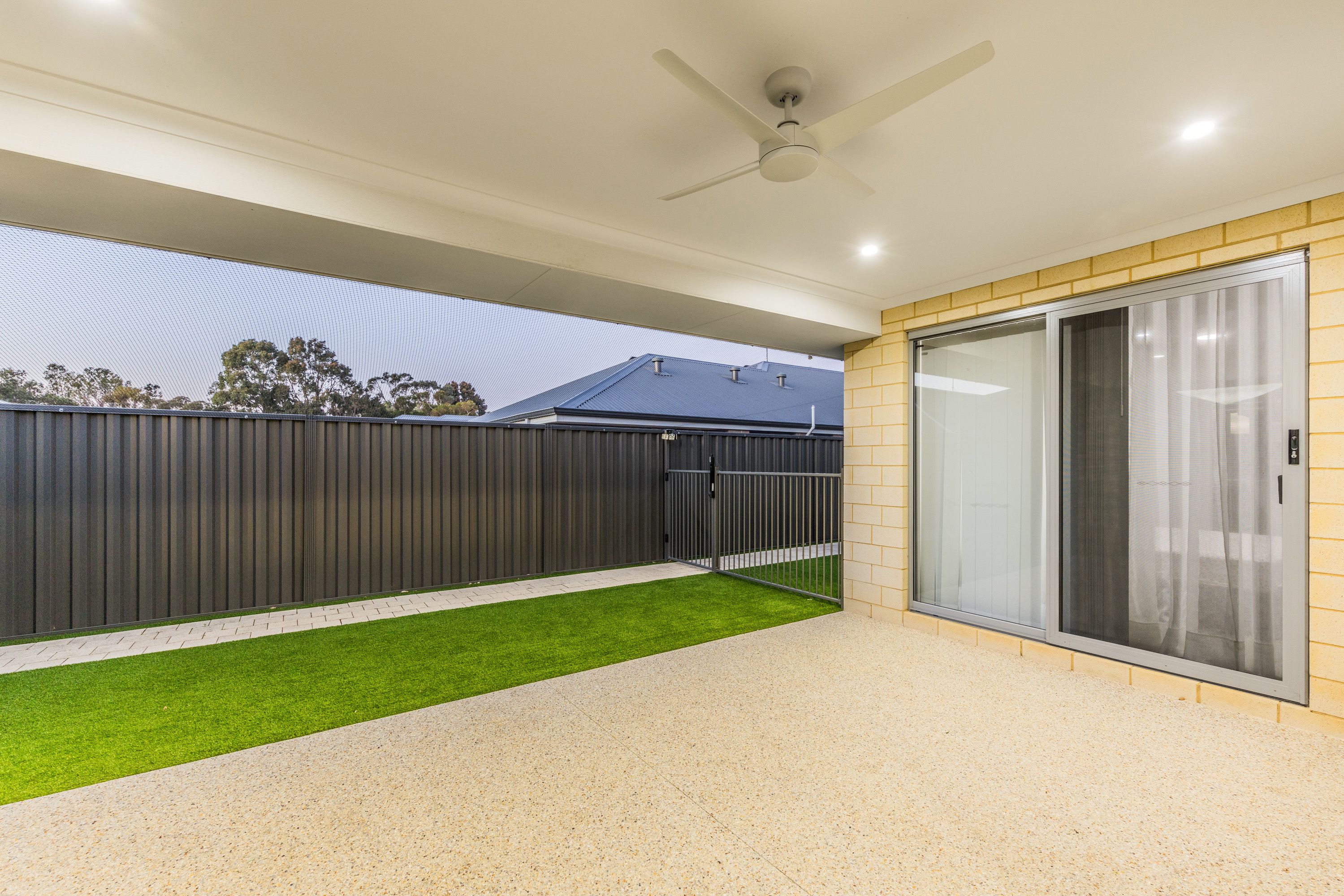 57 Shepparton Boulevard — photo 16 of 22