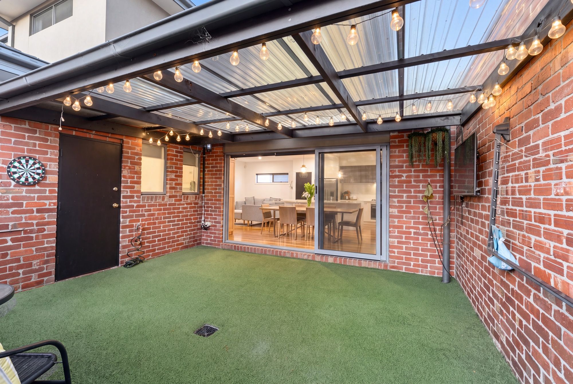 1/43 Eames Avenue — photo 16 of 19