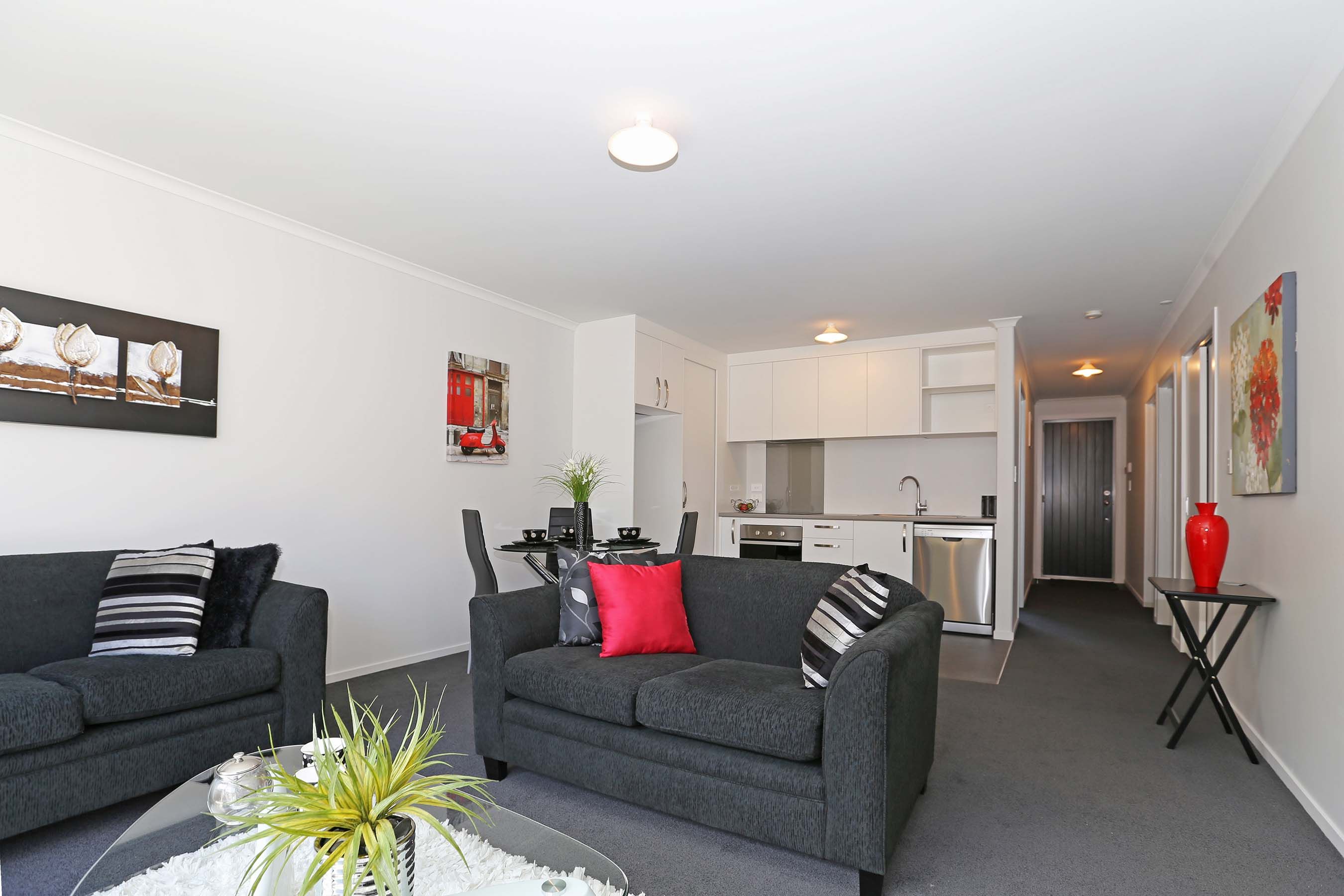 2/3 June Place, Hamilton East, Hamilton City
