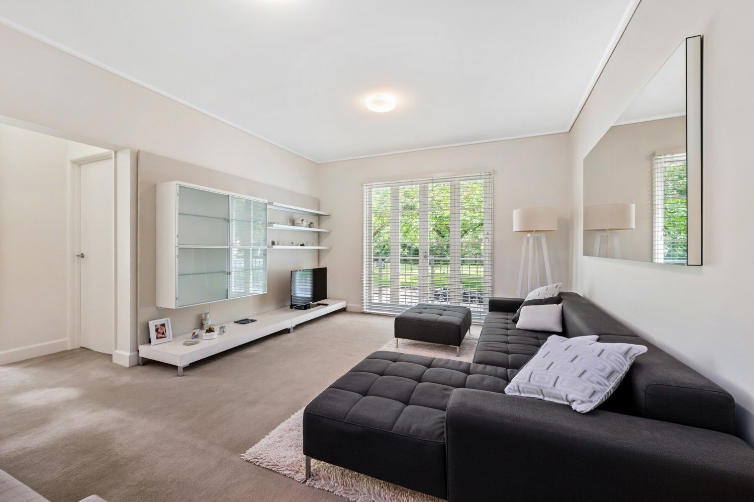 25/201 Wellington Parade South, East Melbourne, VIC 3002