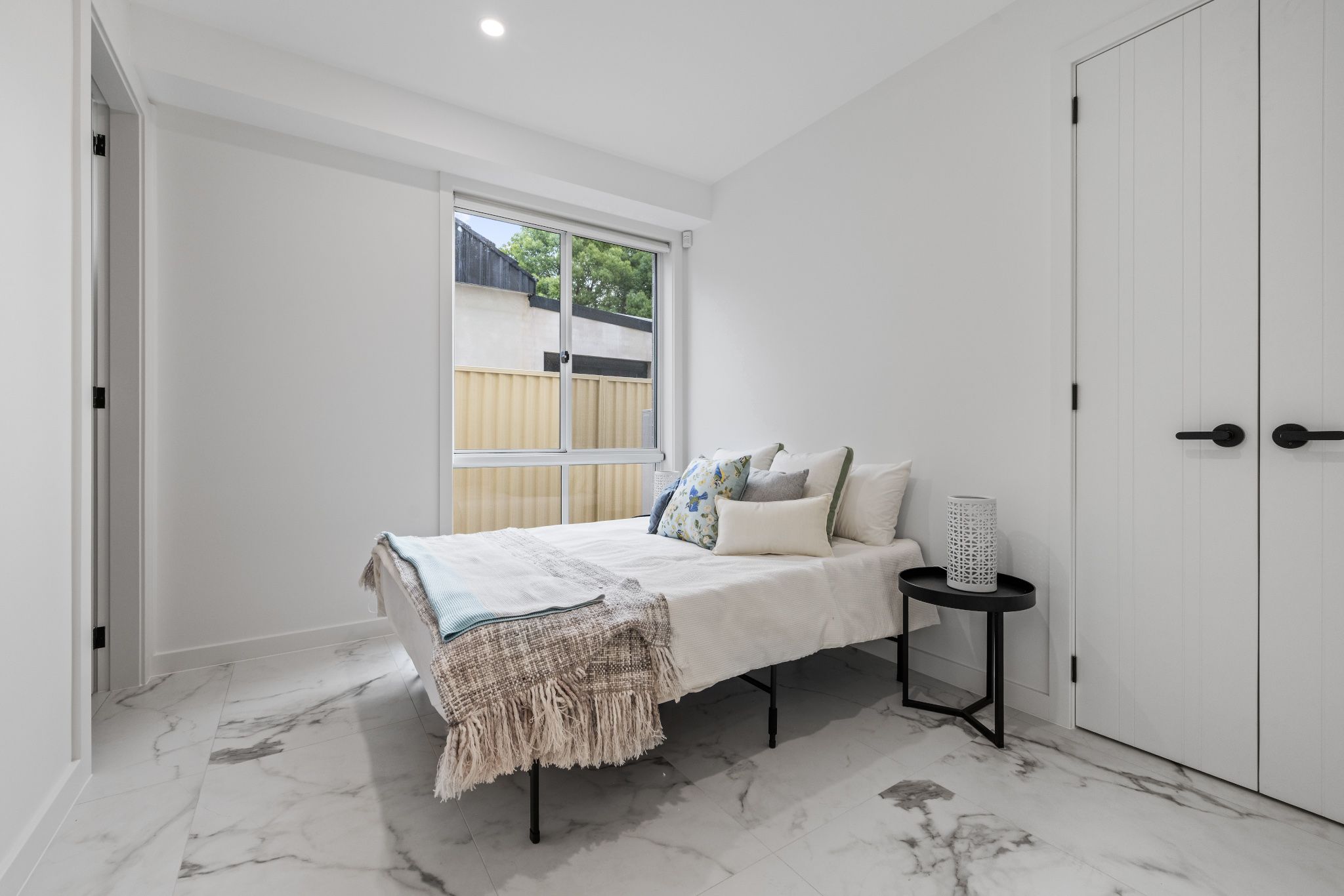10 Crosby Crescent — photo 18 of 30
