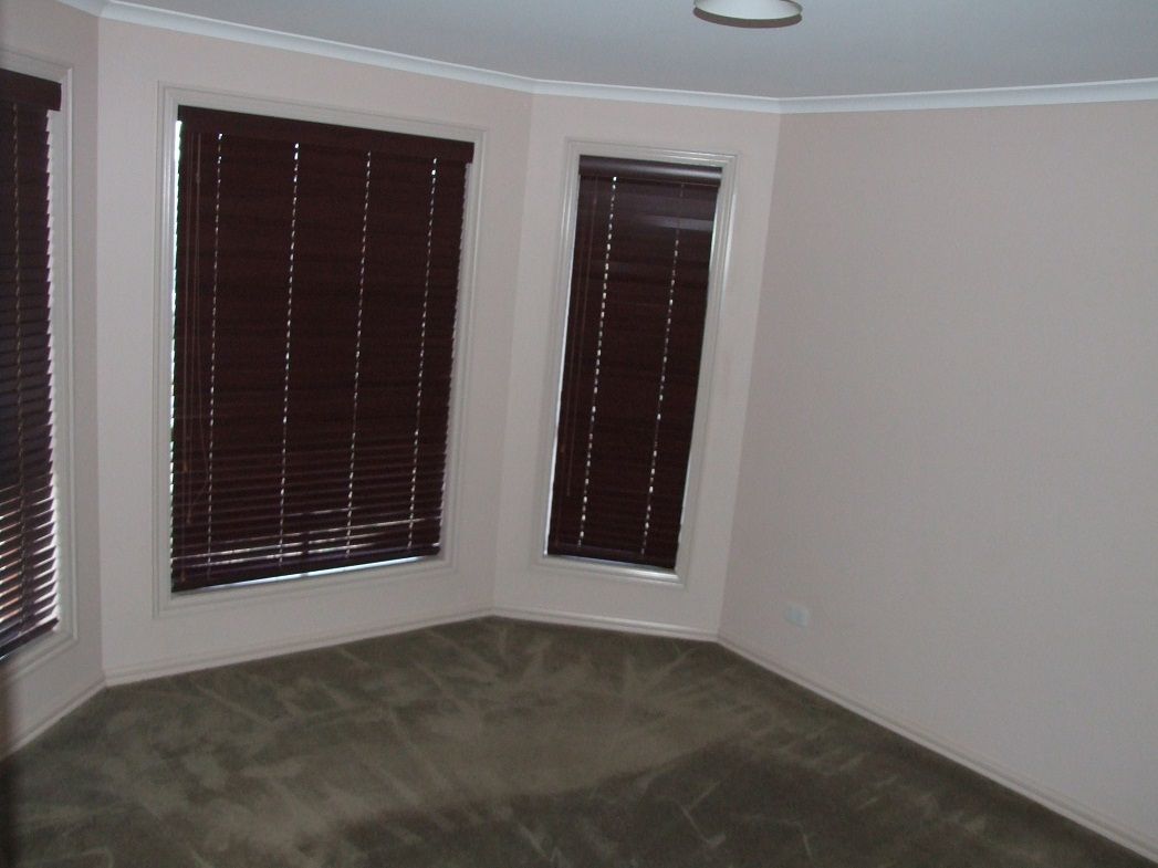 9 Light Fingers Street, Kurunjang, VIC 3337