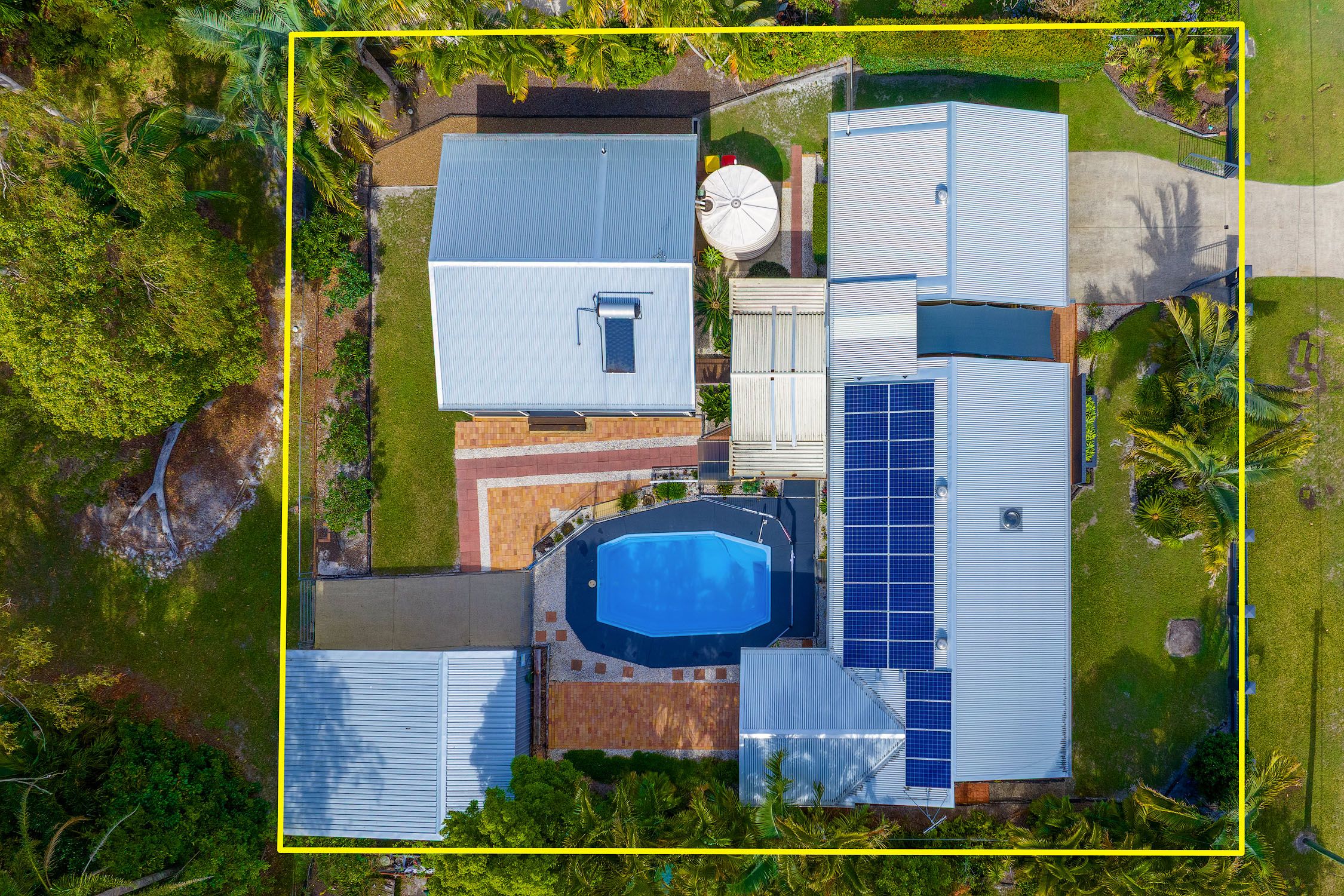 6 Sentinel Court, Cooloola Cove, QLD 4580